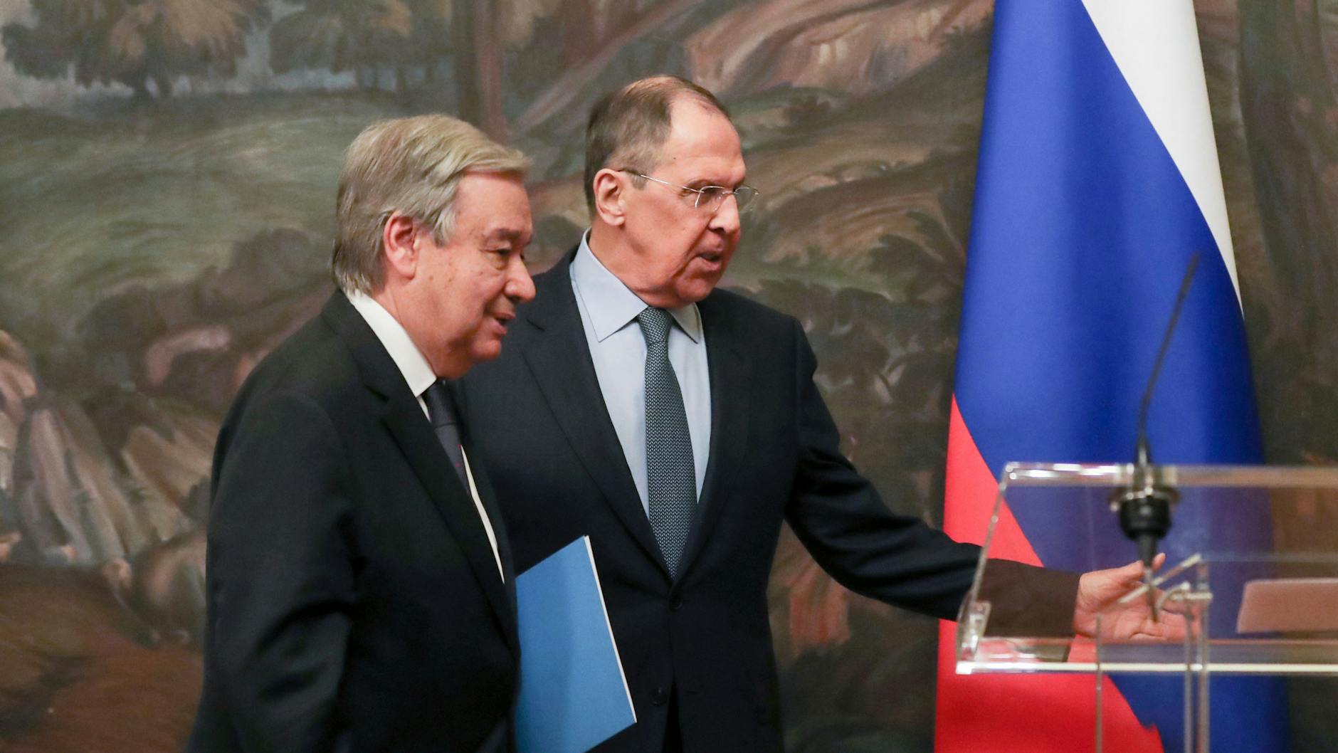 UN-Generalsekretär António Guterres (l.) und der russische Außenminister Sergej Lawrow
