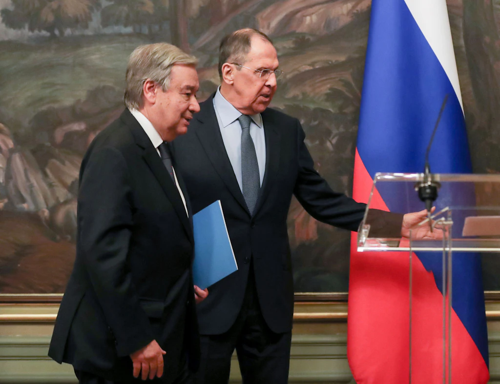 Russlands Außenminister Lawrow warnt vor Drittem Weltkrieg wegen Ukraine