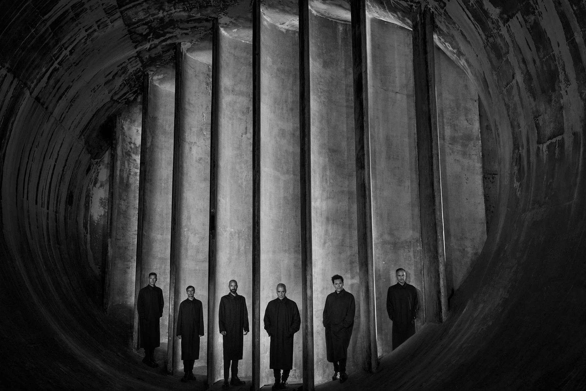 Die Berliner Metal-Band um Sänger Till Lindemann (2.v.r.). Das neue Album „Zeit“ der Band erscheint am Freitag bei Universal Music.