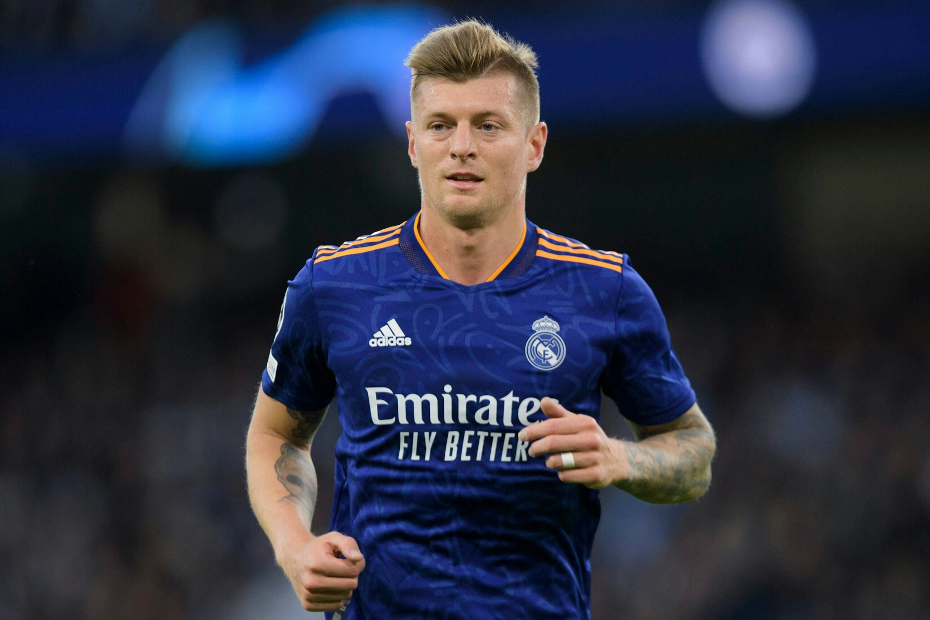 Toni Kroos nennt Gründe für die Dominanz des FC Bayern München.