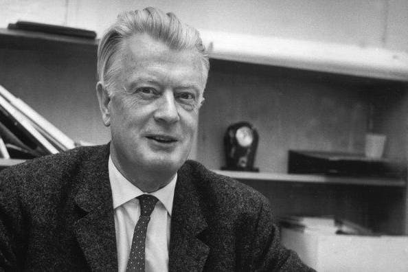 Er versteckte Juden, arbeitete im Widerstand und schmuggelte Briefe der Inhaftierten heraus: Harald Poelchau war während der NS-Diktatur Gefängnispfarrer in Berlin.