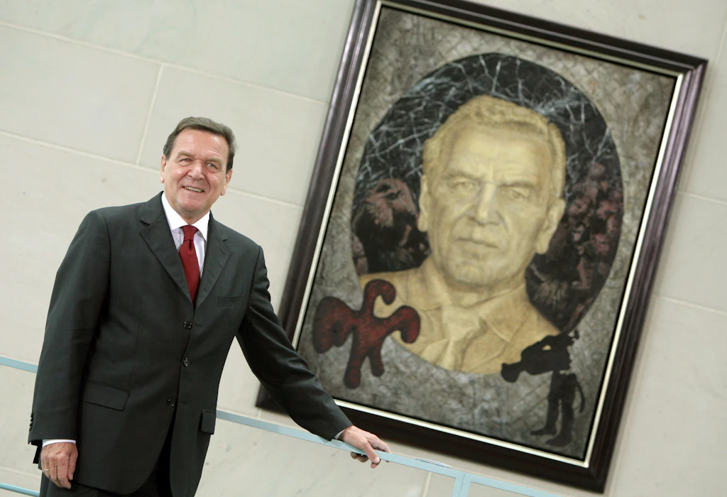 Gerhard Schröder im Kanzleramt: Lasst ihn hängen!