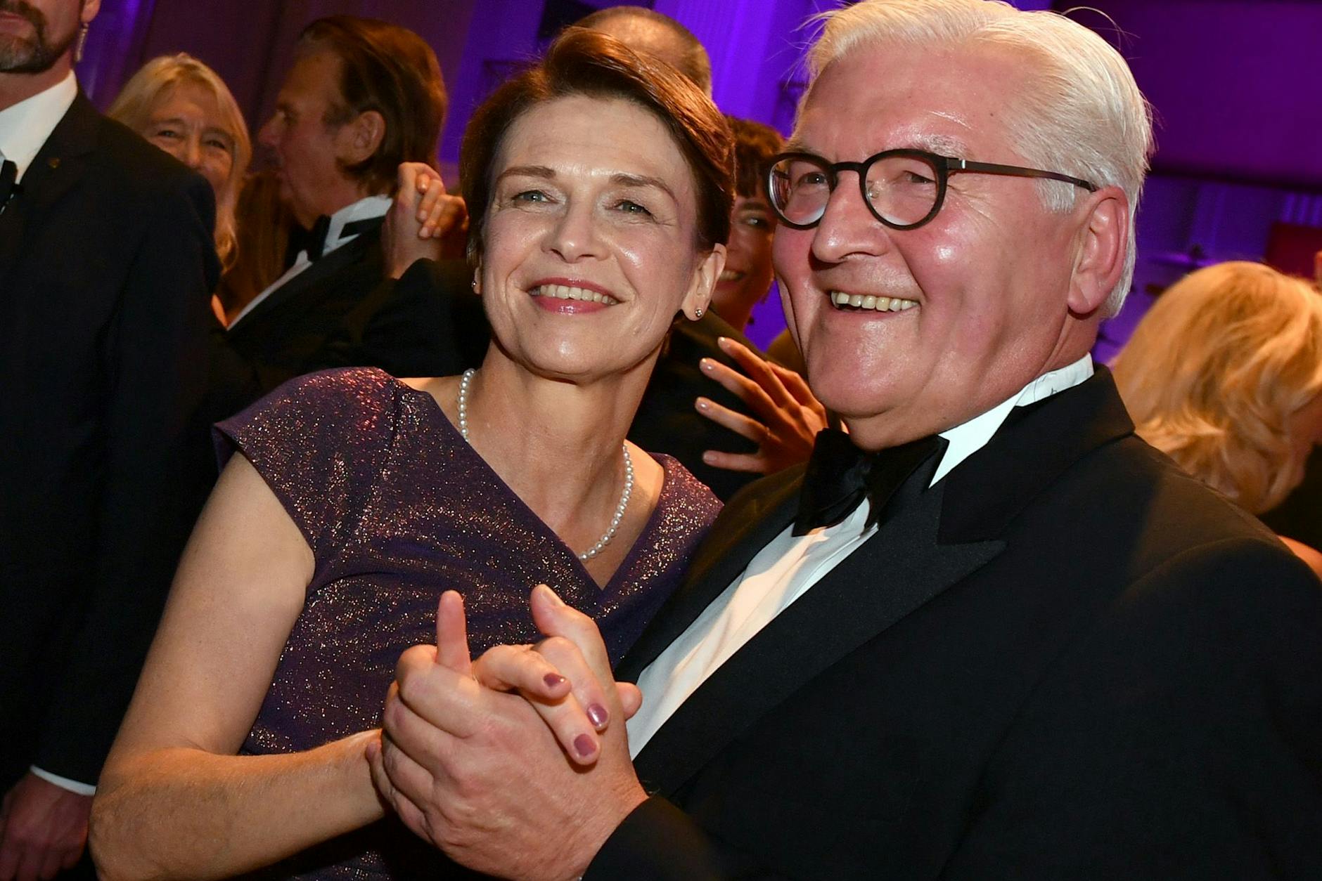 Bundespräsident Frank-Walter Steinmeier und seine Frau Elke Büdenbender beim 68. Bundespresseball. Für Freitag sagte er ab.