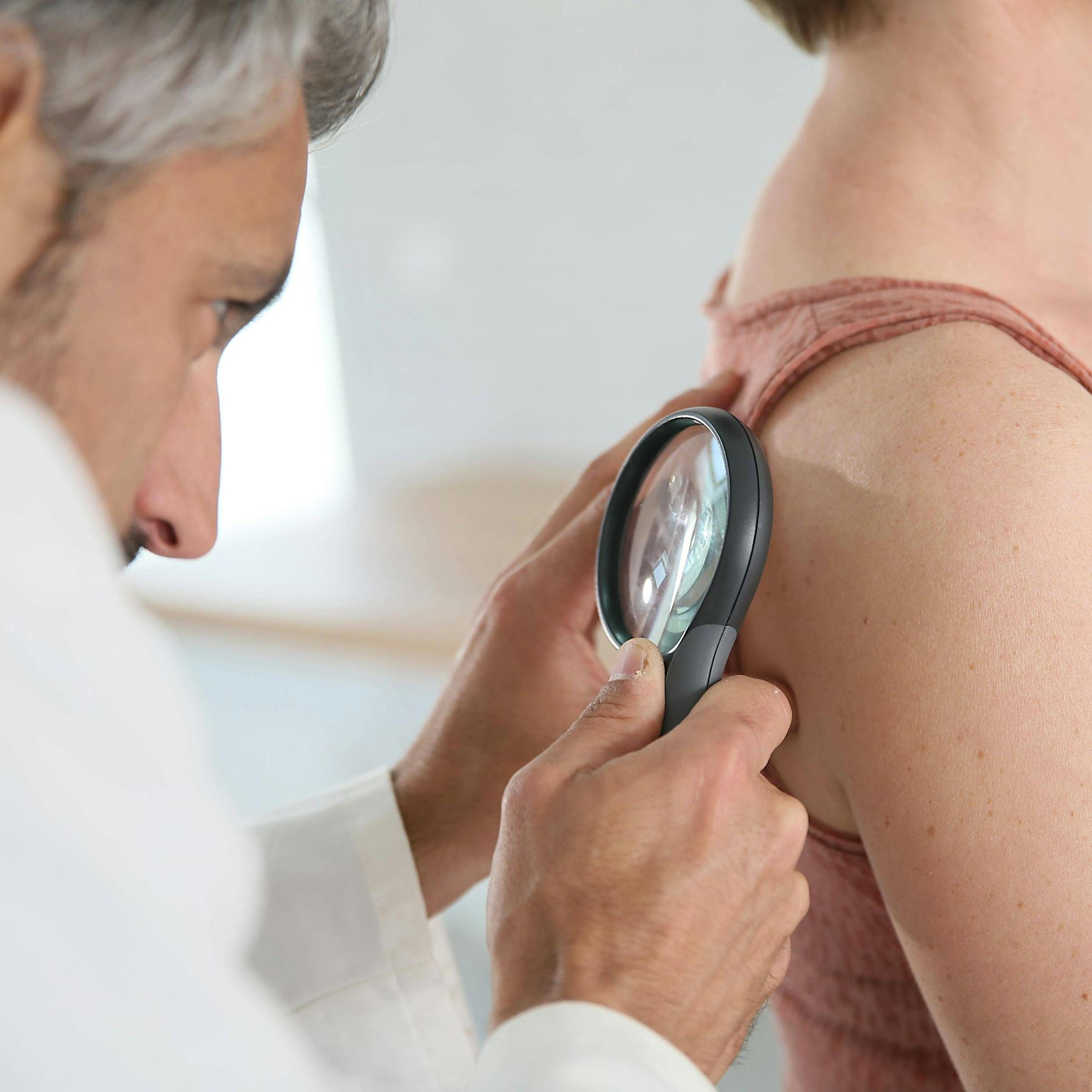 Online-Praxis: Wie gut ist der Besuch beim digitalen Hautarzt?