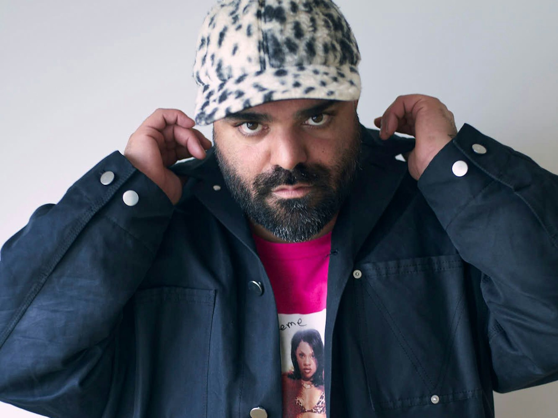 Mumi Haiati, Gründer und CEO von Reference Studios, schafft internationale Aufmerksamkeit für Berlin. Und das jenseits der eingetretenen „Arm, aber sexy“-Pfade.