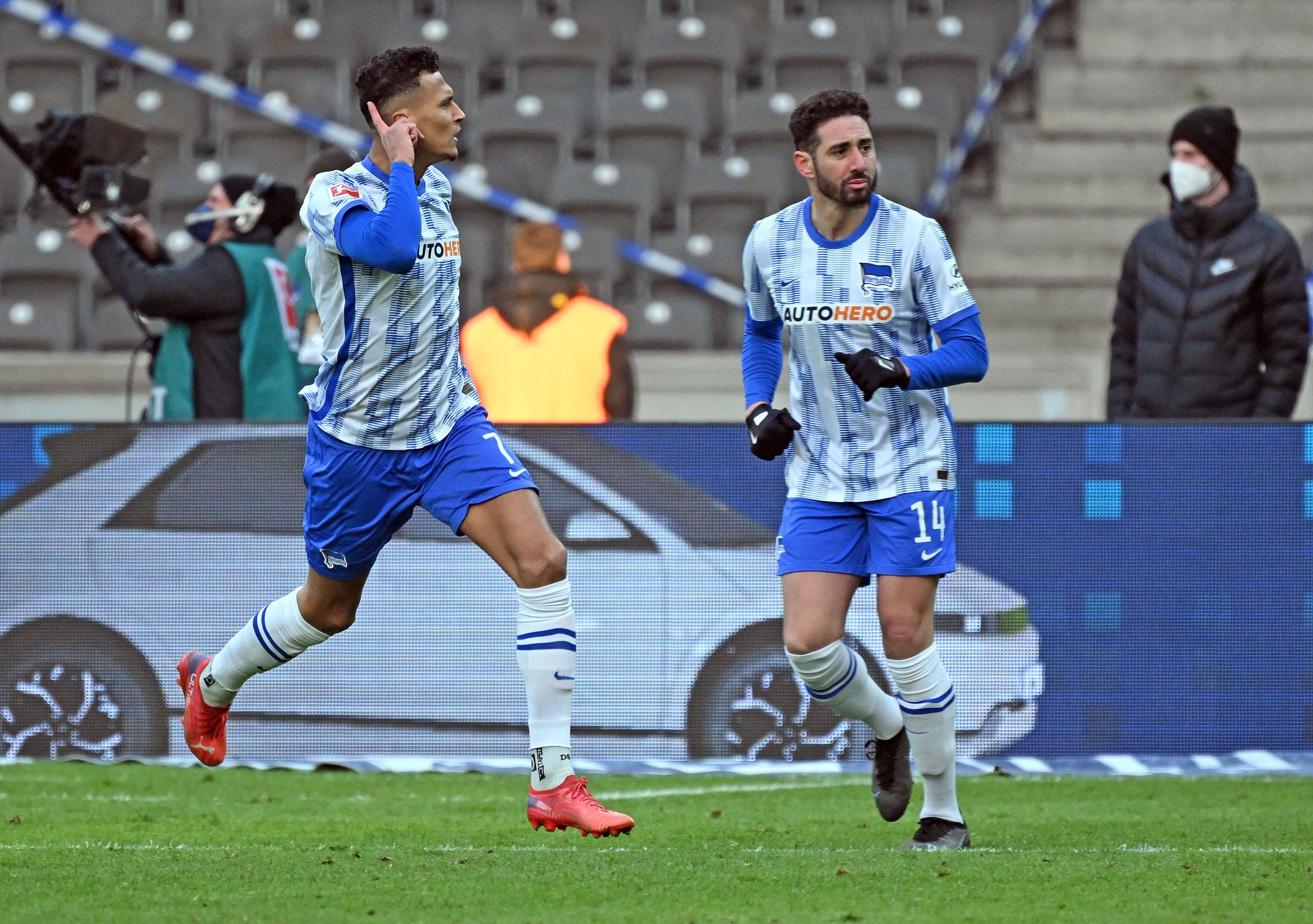 Image - Herthas Felix Magath pokert noch: Zaubert er die Doppelspitze Selke und Belfodil aus dem Hut?