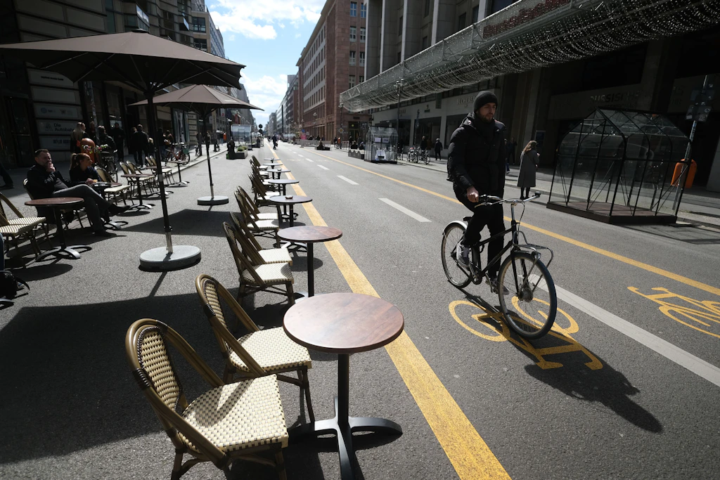Senat bestätigt: Die Friedrichstraße in Mitte wird für Fahrräder gesperrt