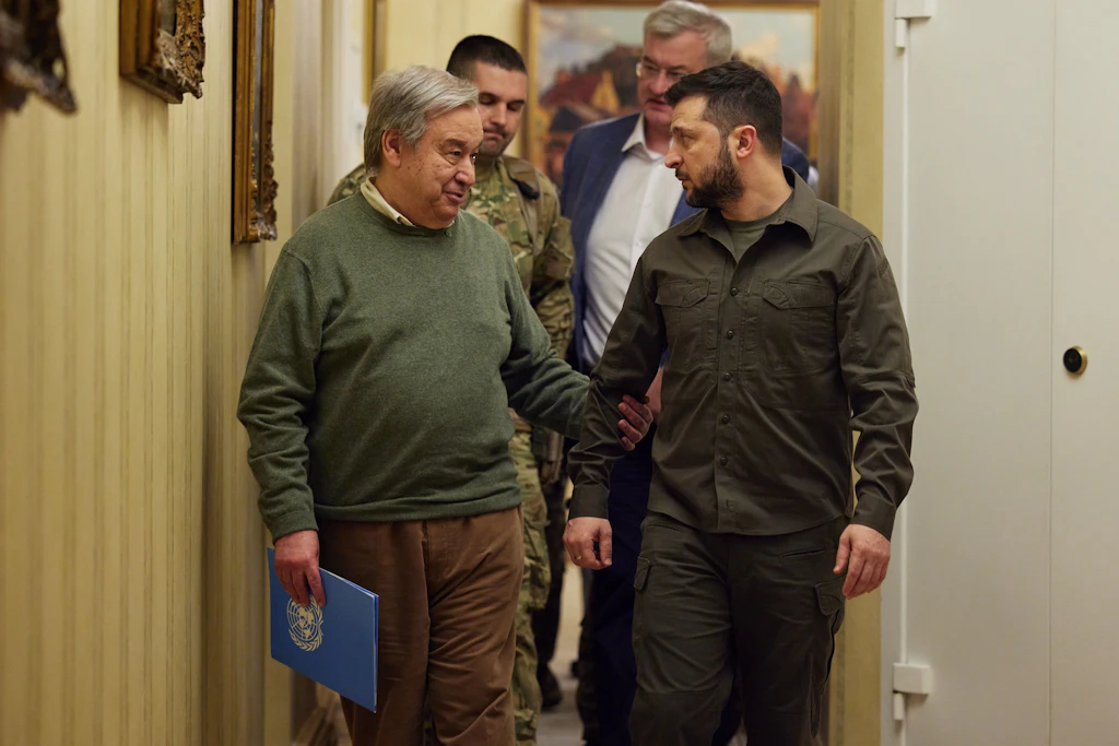 Moskau bestätigt: Angriffe auf Kiew während Guterres-Besuch