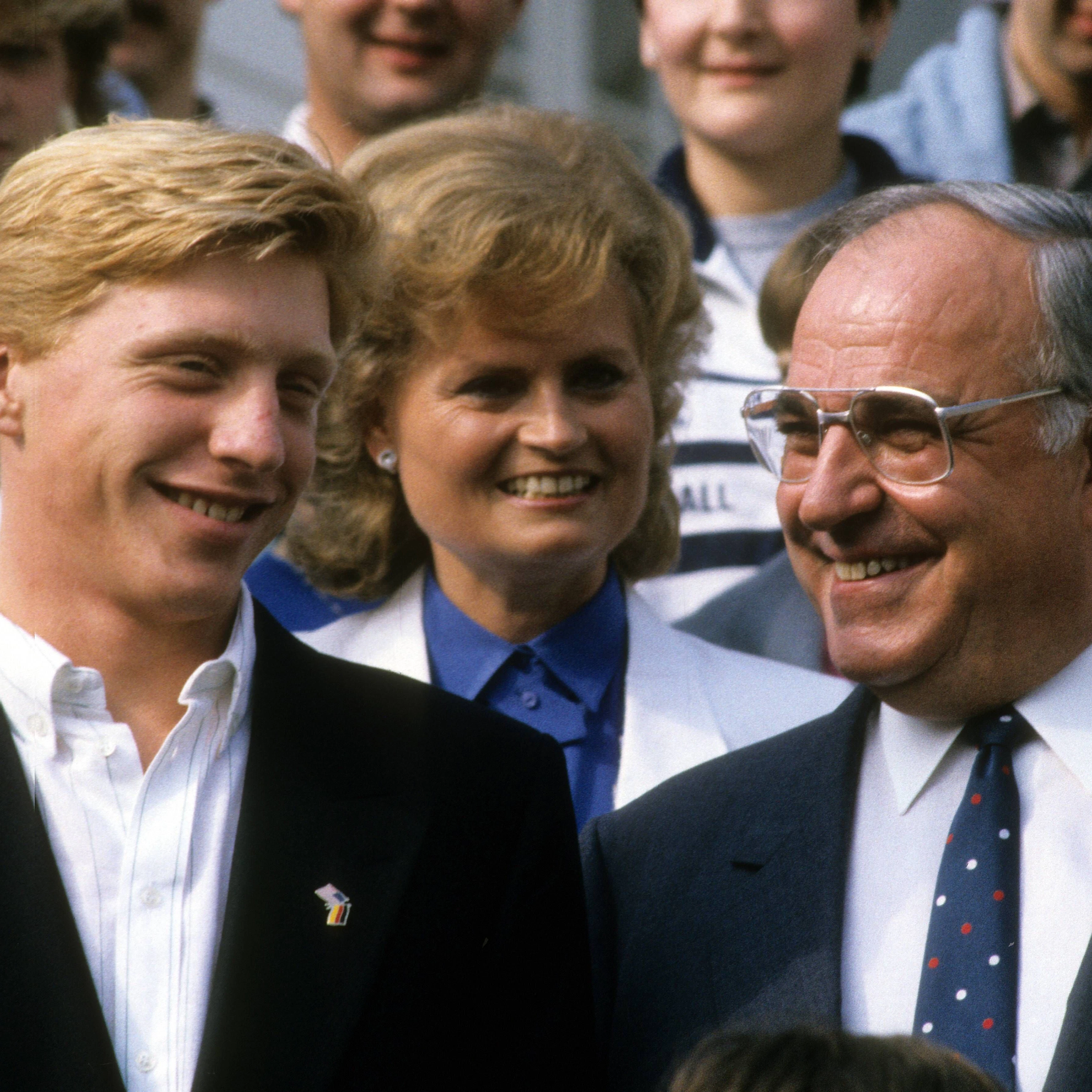 Alle wollen sich in seinem Glanz sonnen: BB mit Bundeskanzler Helmut Kohl.