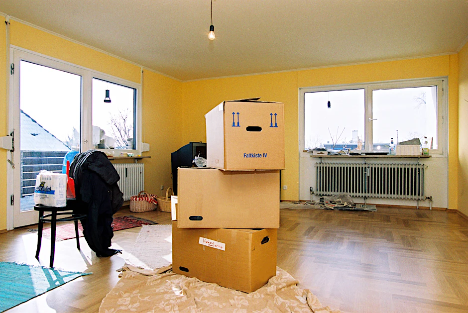 Auch wer in eine kleinere oder größere Wohnung in Berlin ziehen will, sucht ewig.
