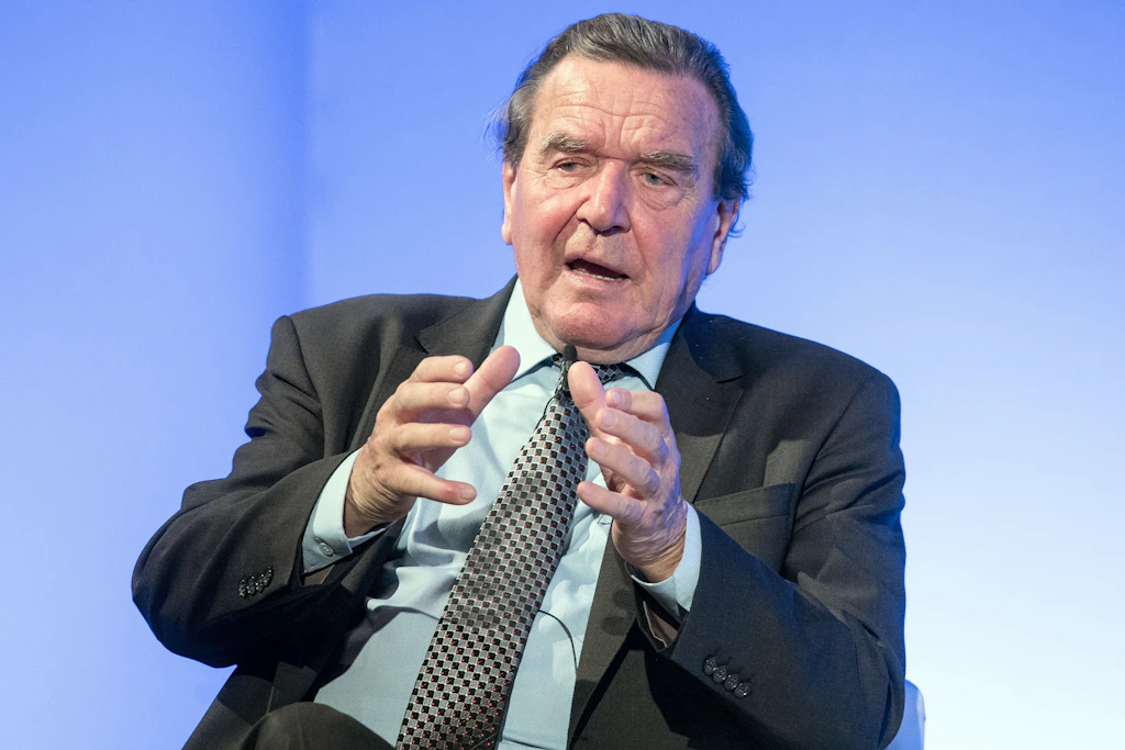 Lindner will Gerhard Schröder den Steuer-Geldhahn abdrehen