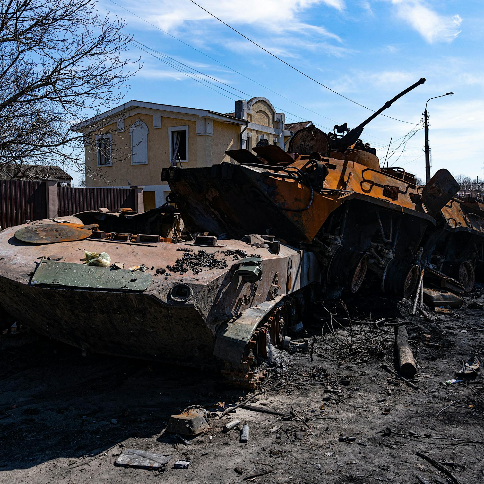Kiew: Drei weitere Leichen mit gefesselten Händen nahe Butscha entdeckt