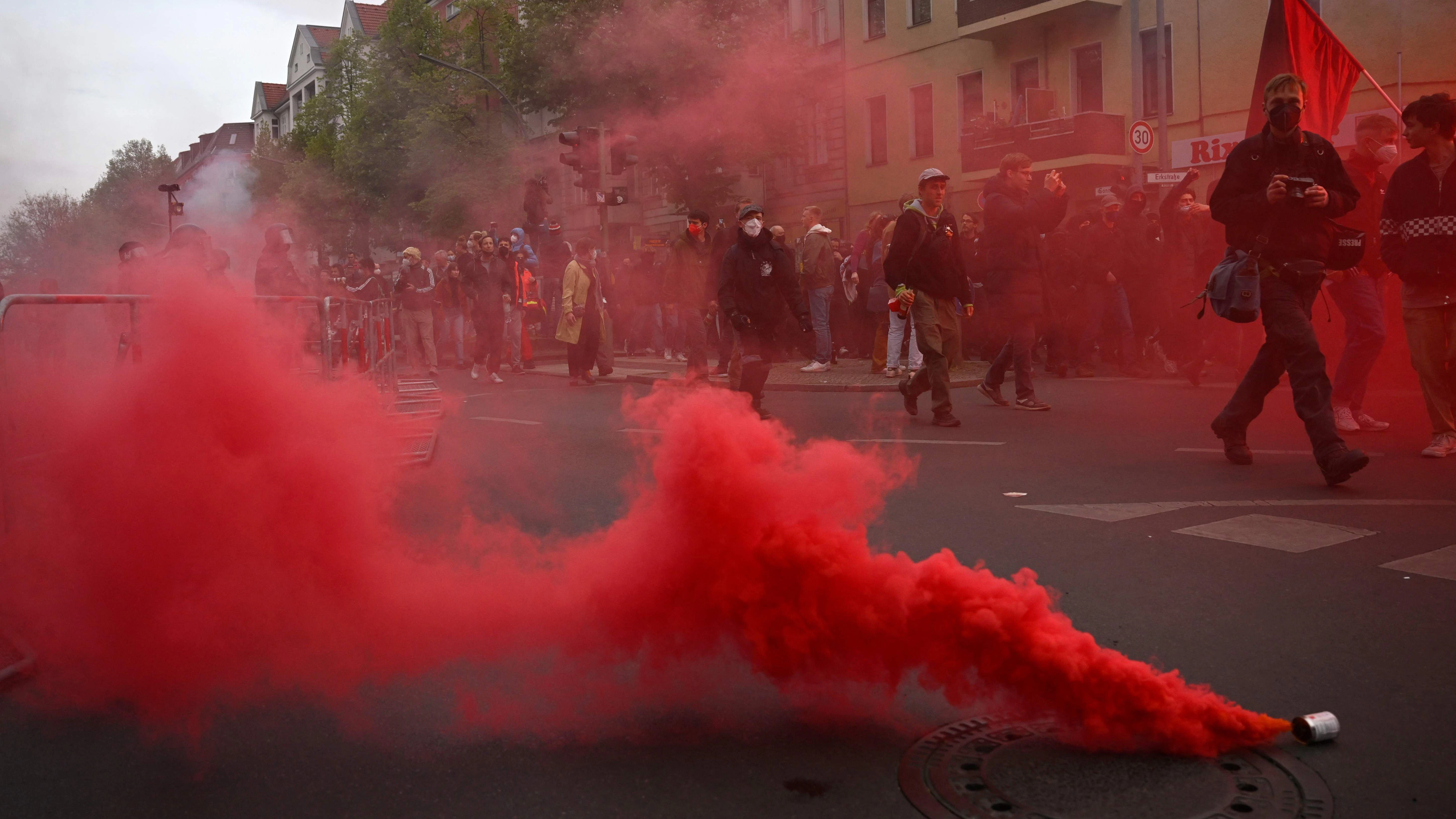 Berlin-Neukölln: Momentaufnahme von der Autonomen-Demo.