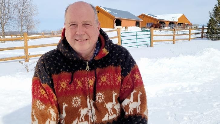 Hans will bei "Bauer sucht Frau International" eine Frau fürs Leben kennenlernen.