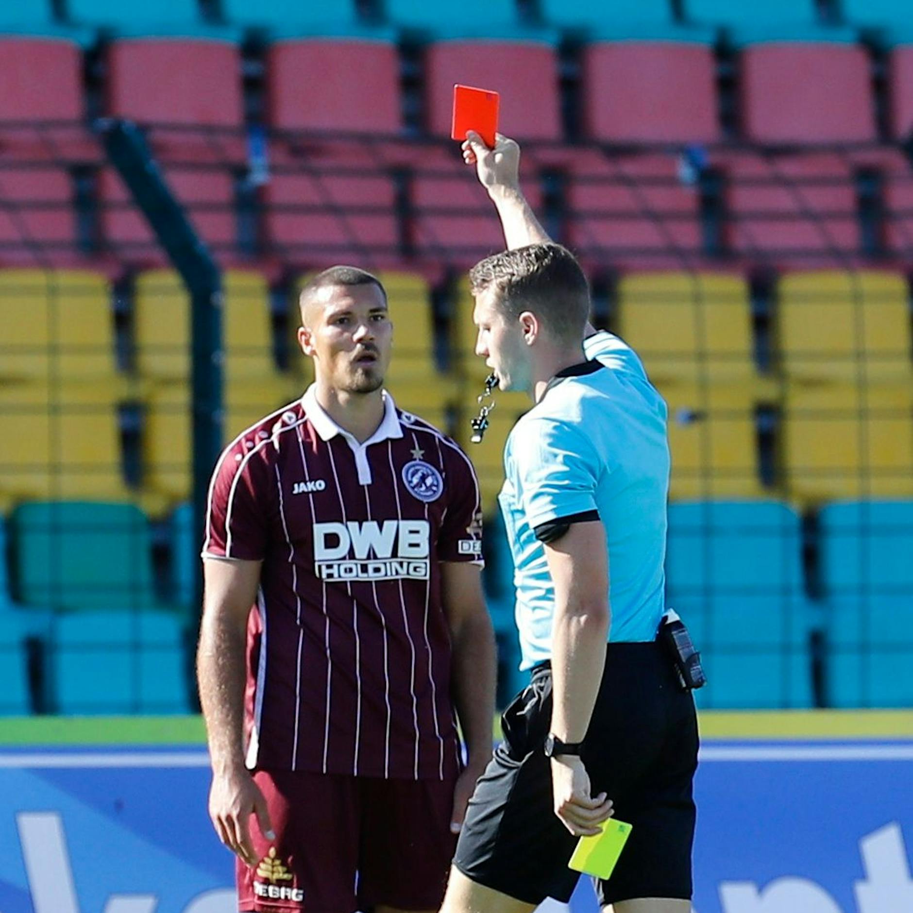 Dynamo-Quartett atmet auf: Die Gelbe Gefahr ist für den BFC in der Relegation gebannt