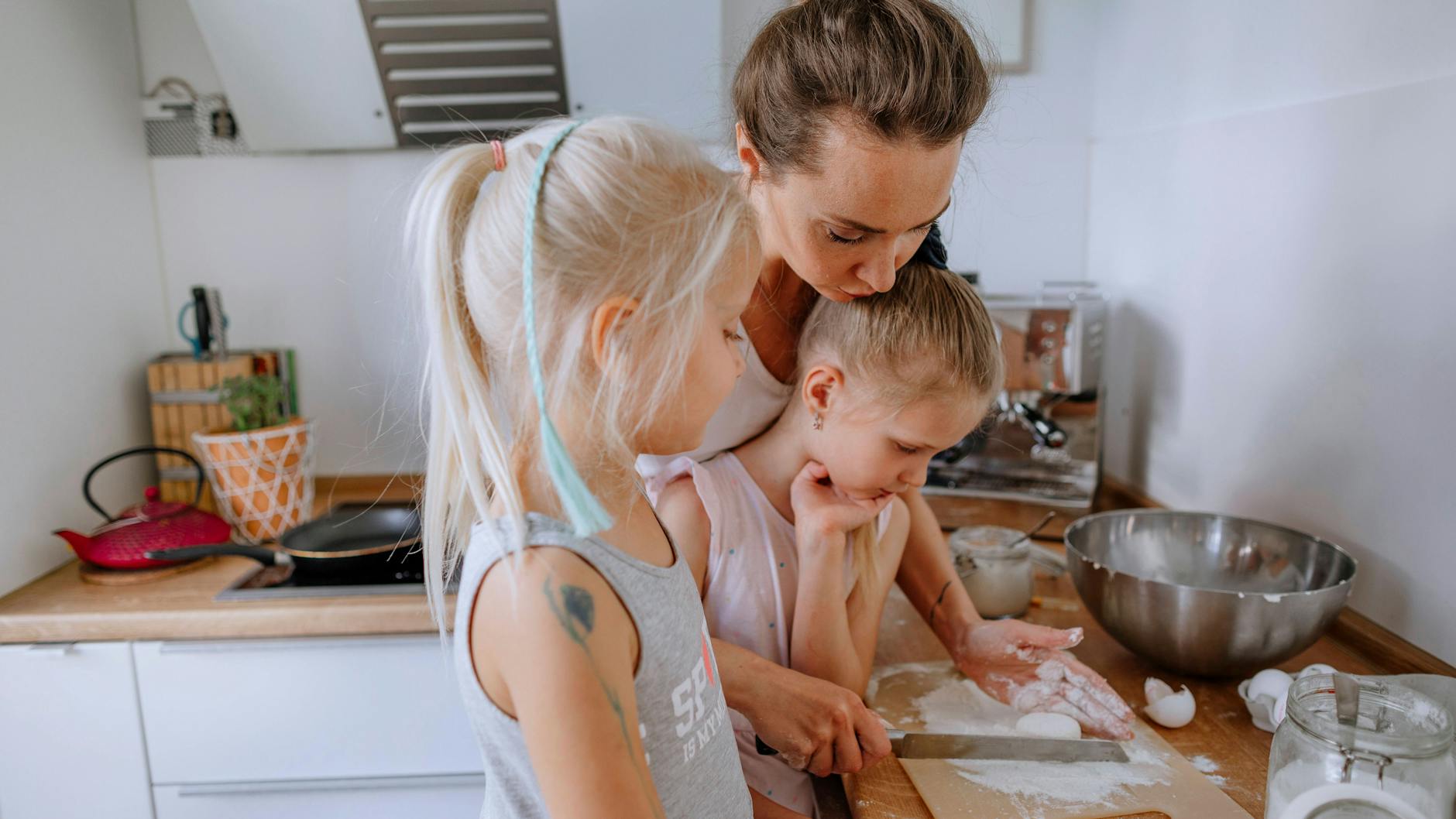 Auch in der Küche kann Energie gespart werden.