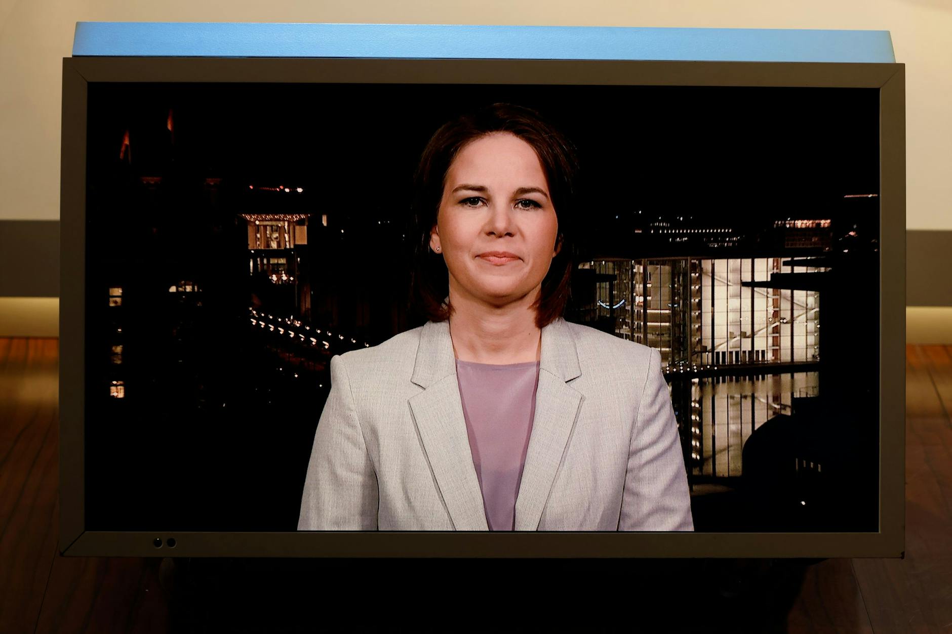 Außenministerin Annalena Baerbock bei Anne Will