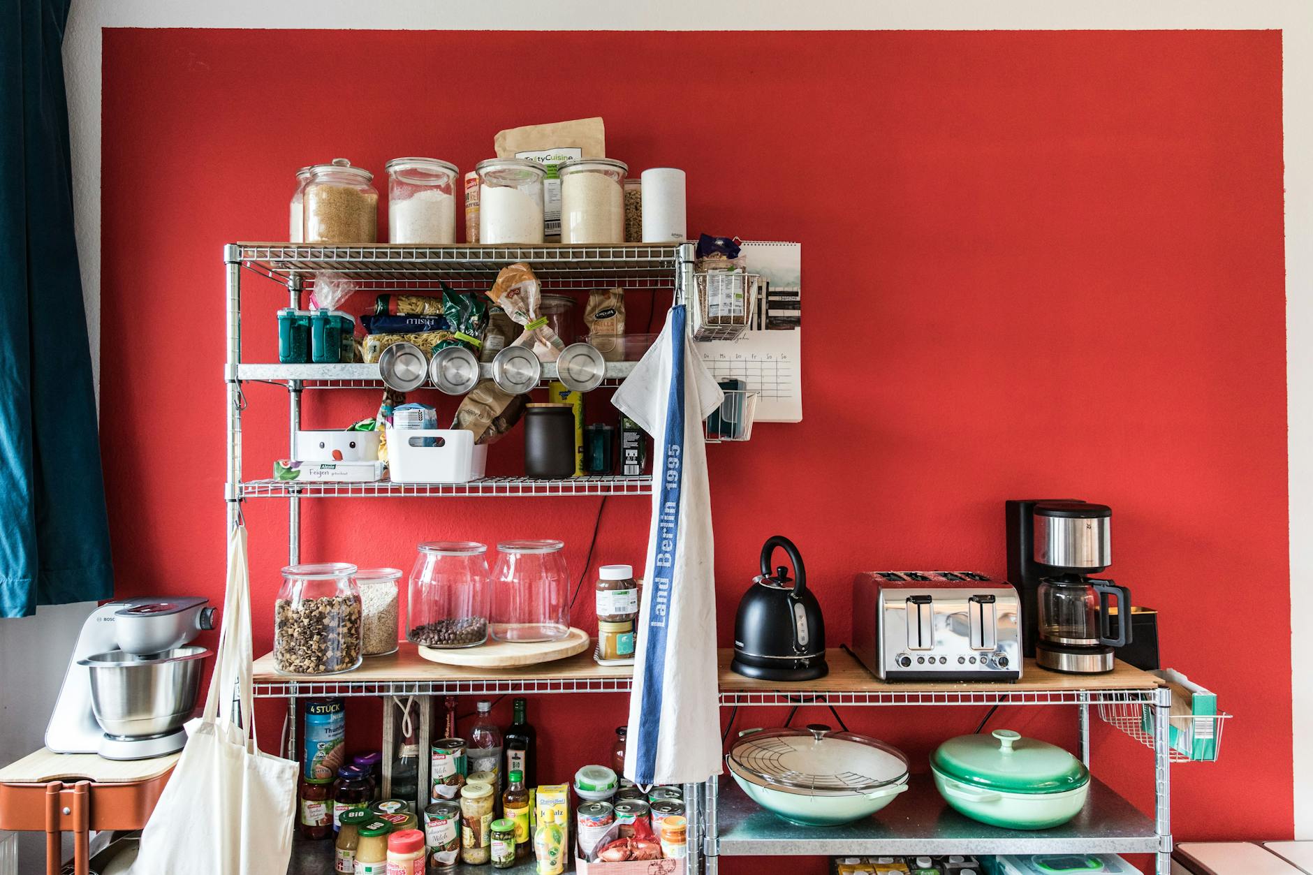 Jeder Raum in der Wohnung der Jehnes ist einer anderen Farbe gestrichen.