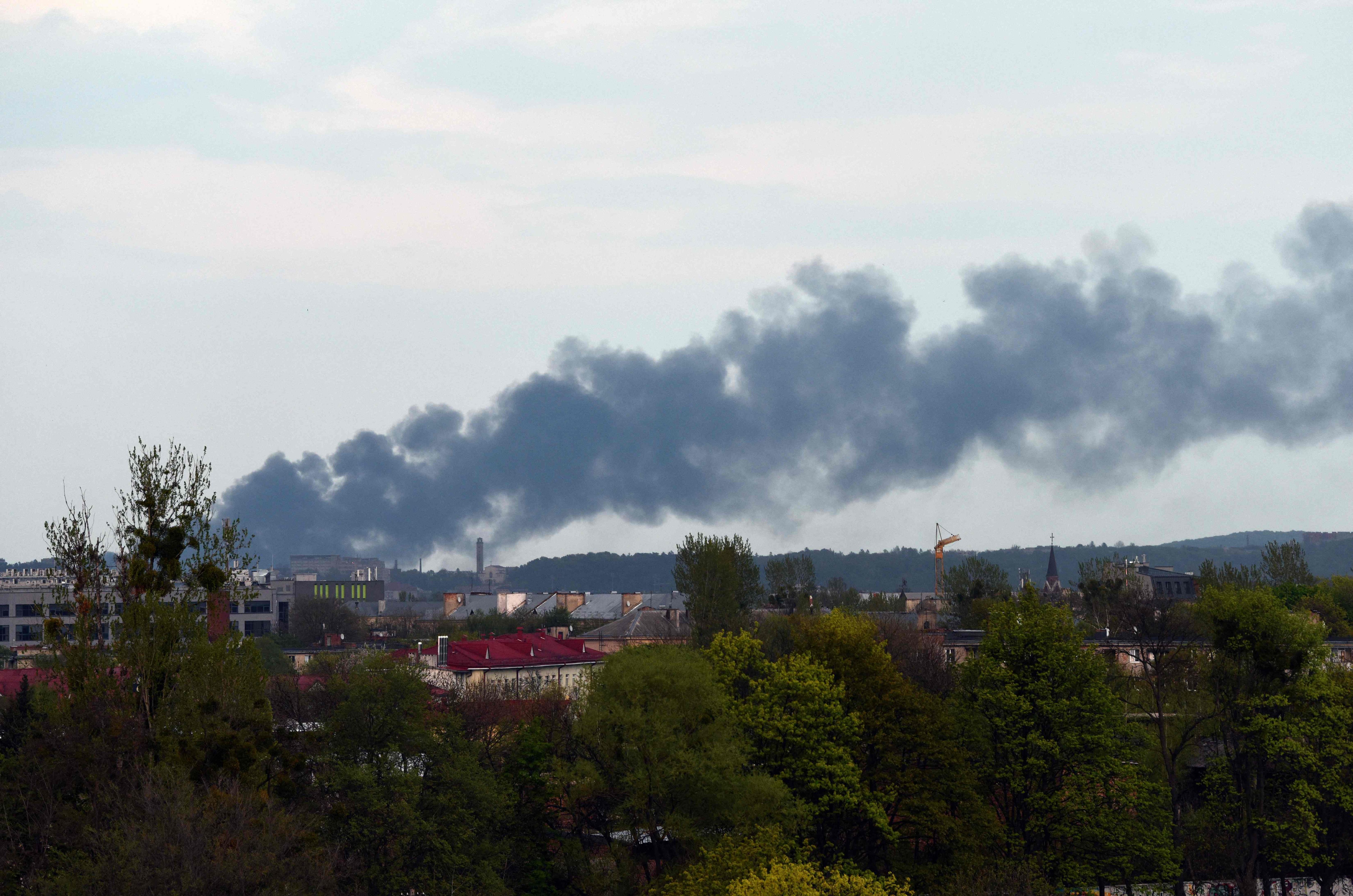 Ukraine: Raketenangriff Auf Lwiw, Umspannwerke Beschädigt