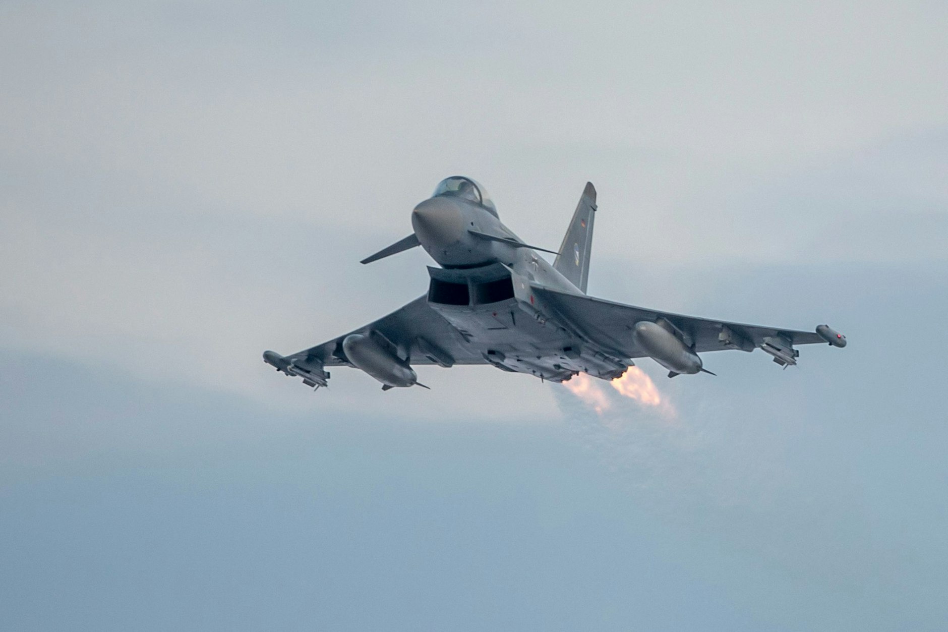 Ein Eurofighter der deutsche Luftwaffe bei einem NATO-Einsatz