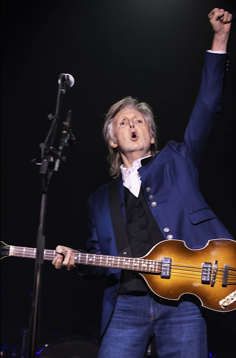 Sir Paul McCartney bei einem Auftritt in Spokane, Washington, während der Got-Back-Tour.