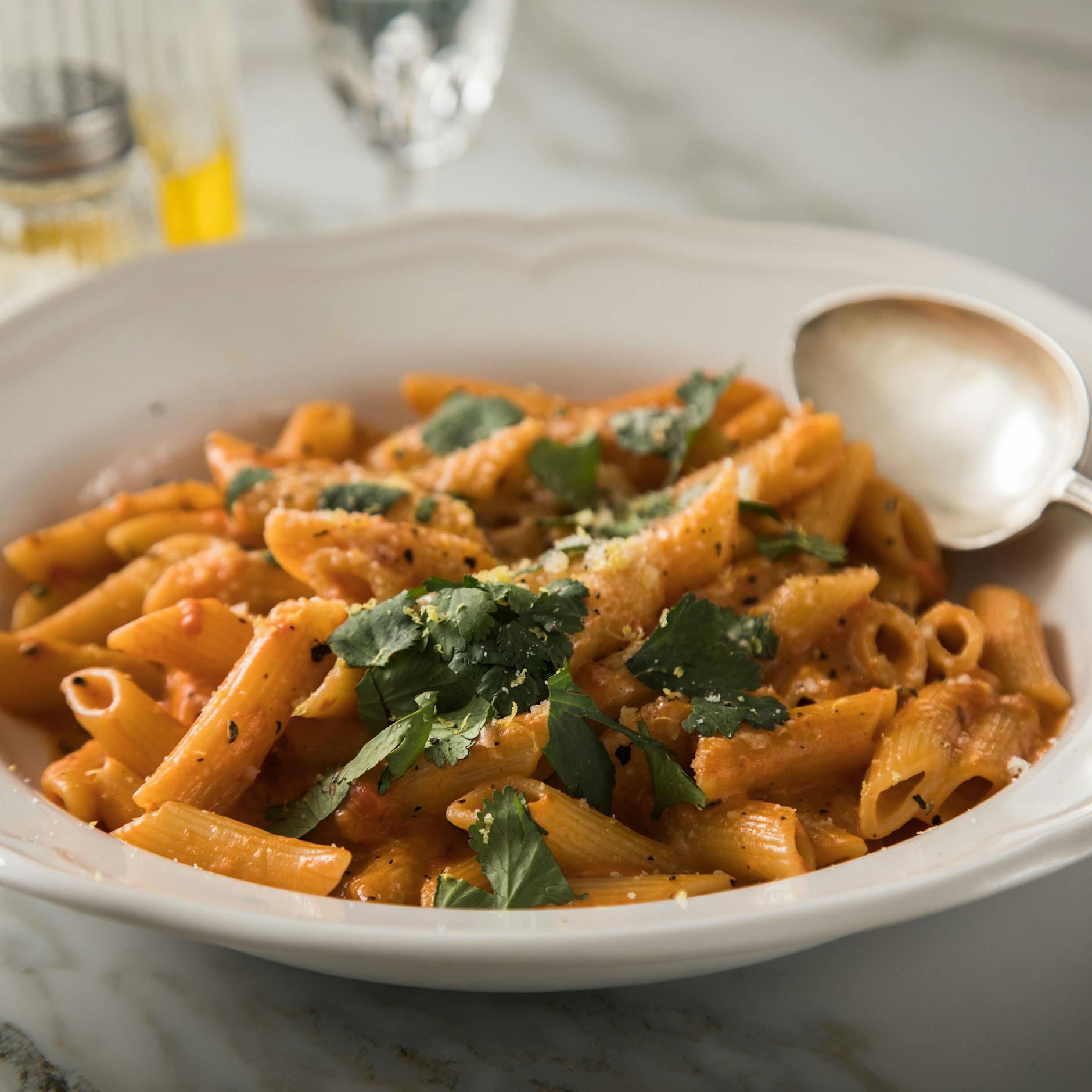 „Breakfast Pasta“: SO schmecken Nudeln schon zum Frühstück