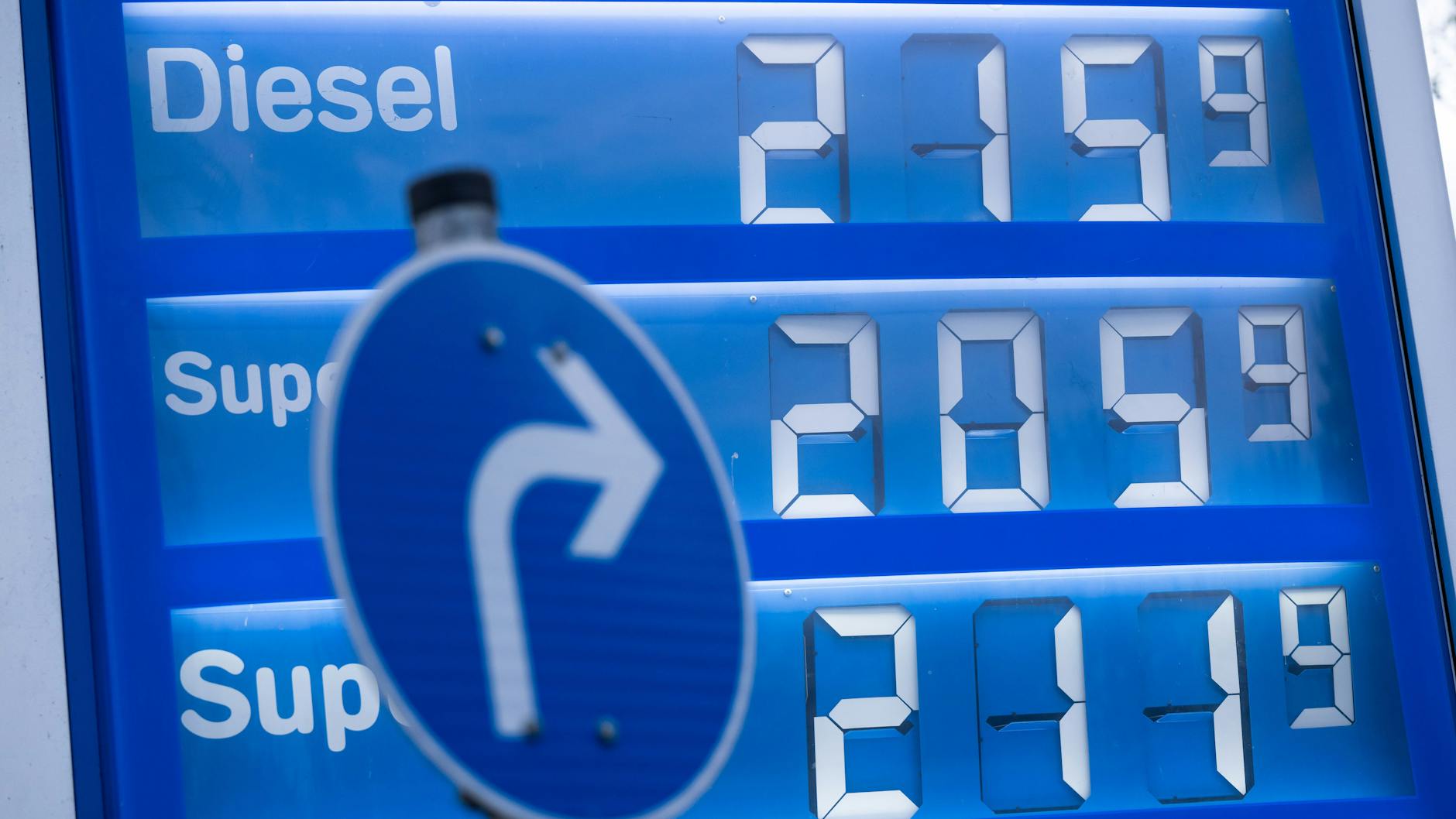 Die Spritpreise steigen wieder. Lohnt sich die Fahrt nach Polen?