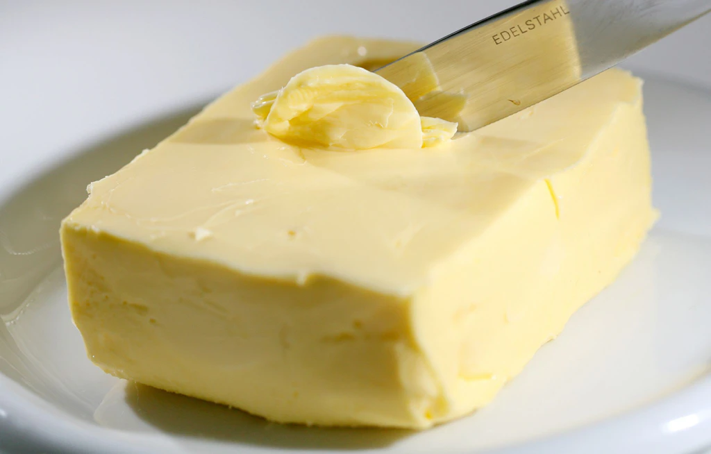 Butterpreis knackt Drei-Euro-Marke