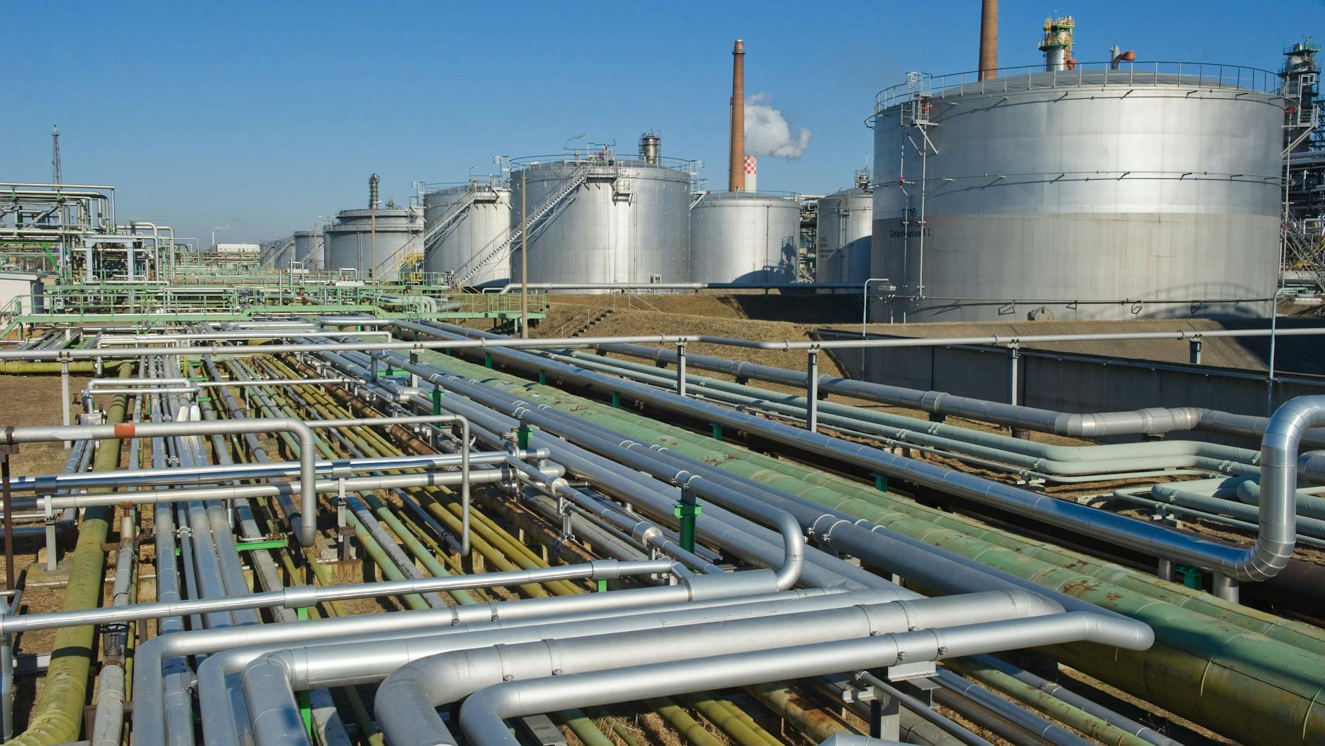 Die Öl-Raffinerie in Schwedt.