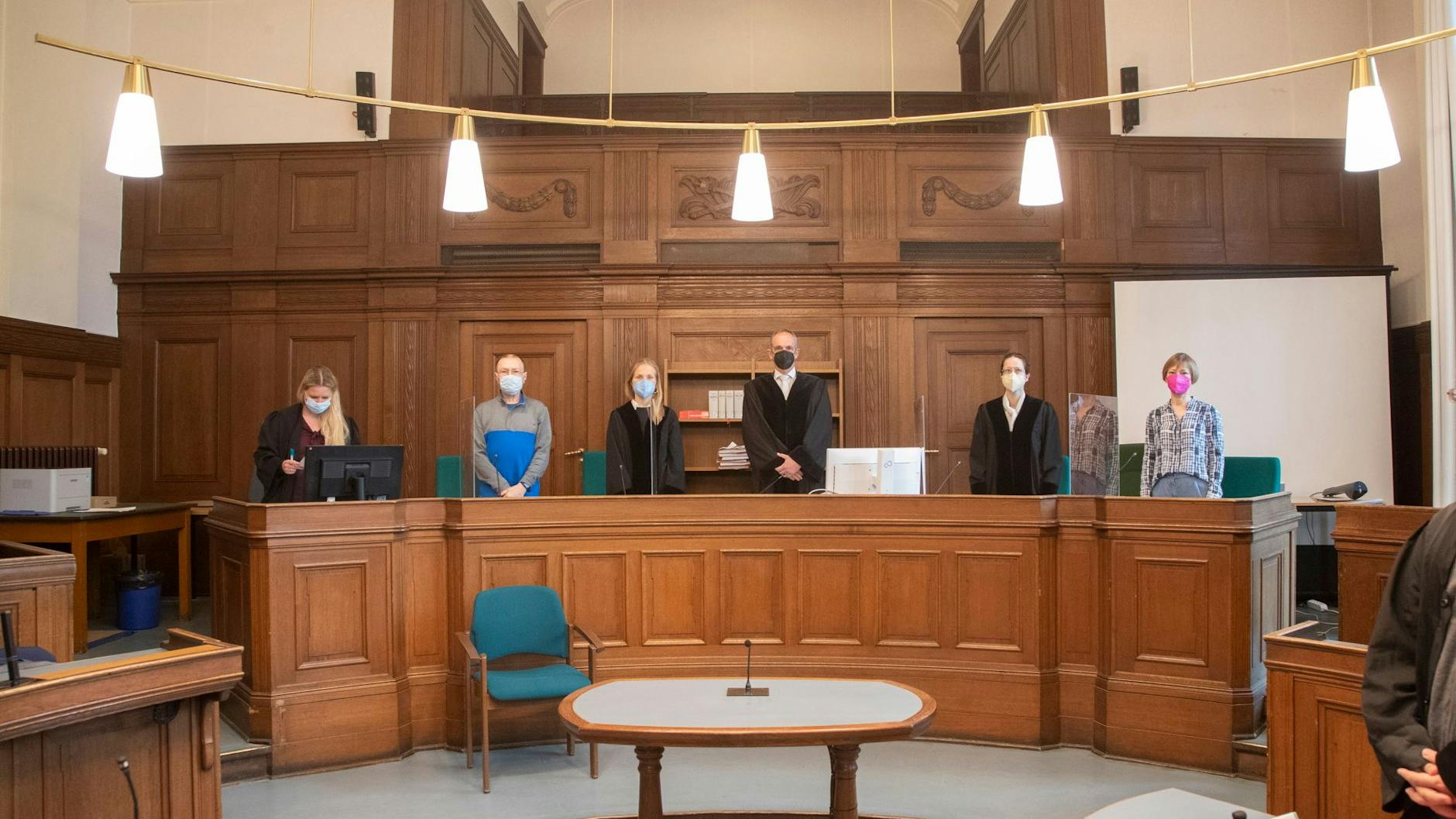 Der Gerichtssaal kurz vor der Urteilsverkündung