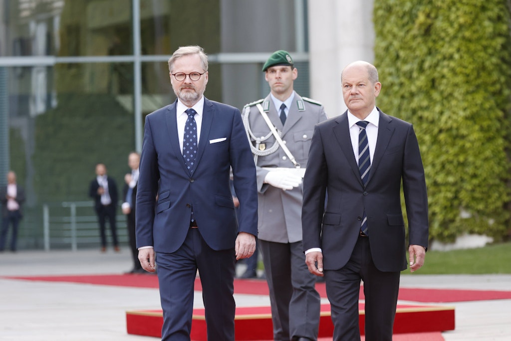 Německo a Česká republika zvažují výměnu těžkých zbraní