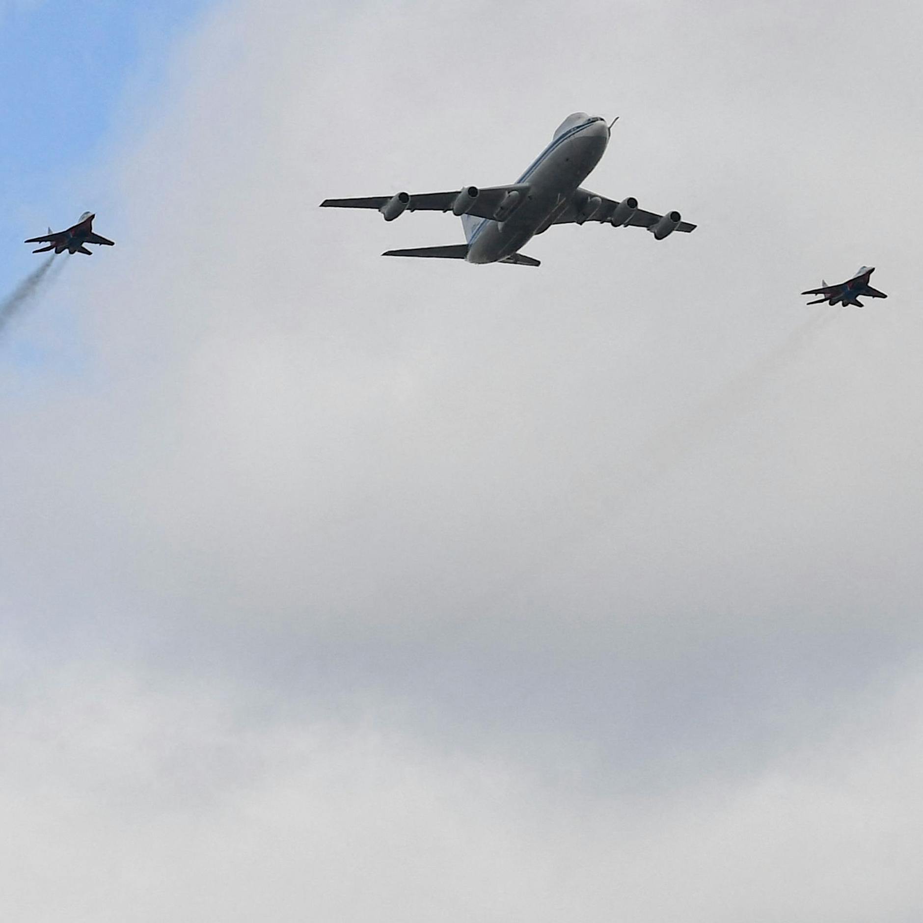 Putins „Weltuntergangsflugzeug“ über Moskau gesichtet