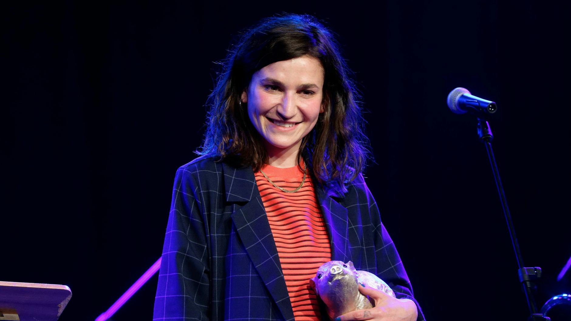 Beim Festival Lit.Cologne hat Yade Yasemin Önder für ihr Buch den Debüt-Preis erhalten.