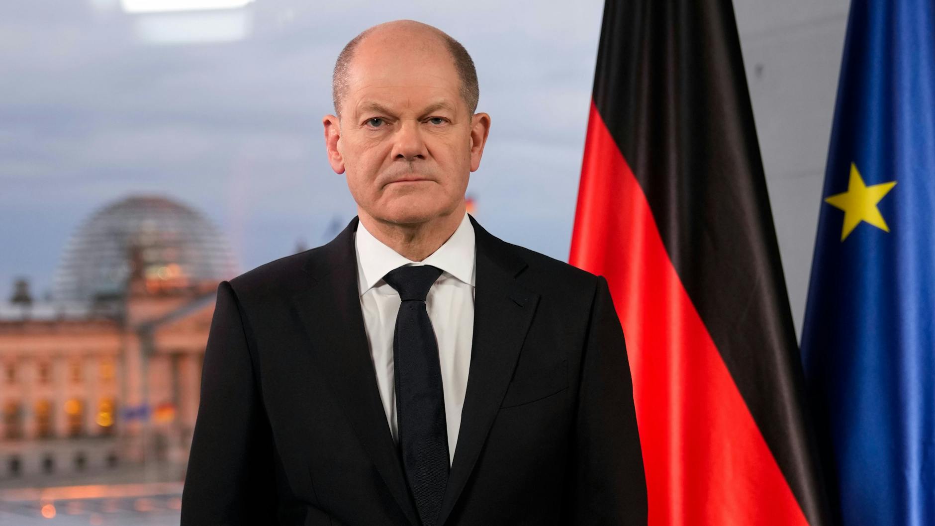 Olaf Scholz bei der Aufzeichnung einer Fernsehansprache im Februar.
