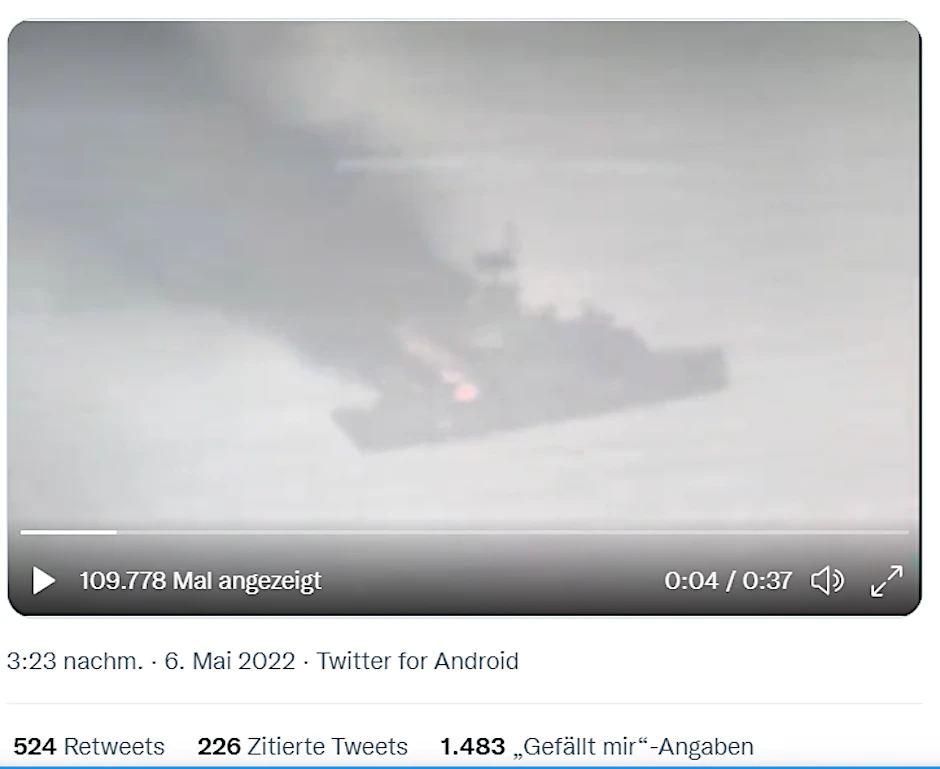 Sind das Aufnahmen des brennenden Flaggschiffs „Admiral Makarow“?