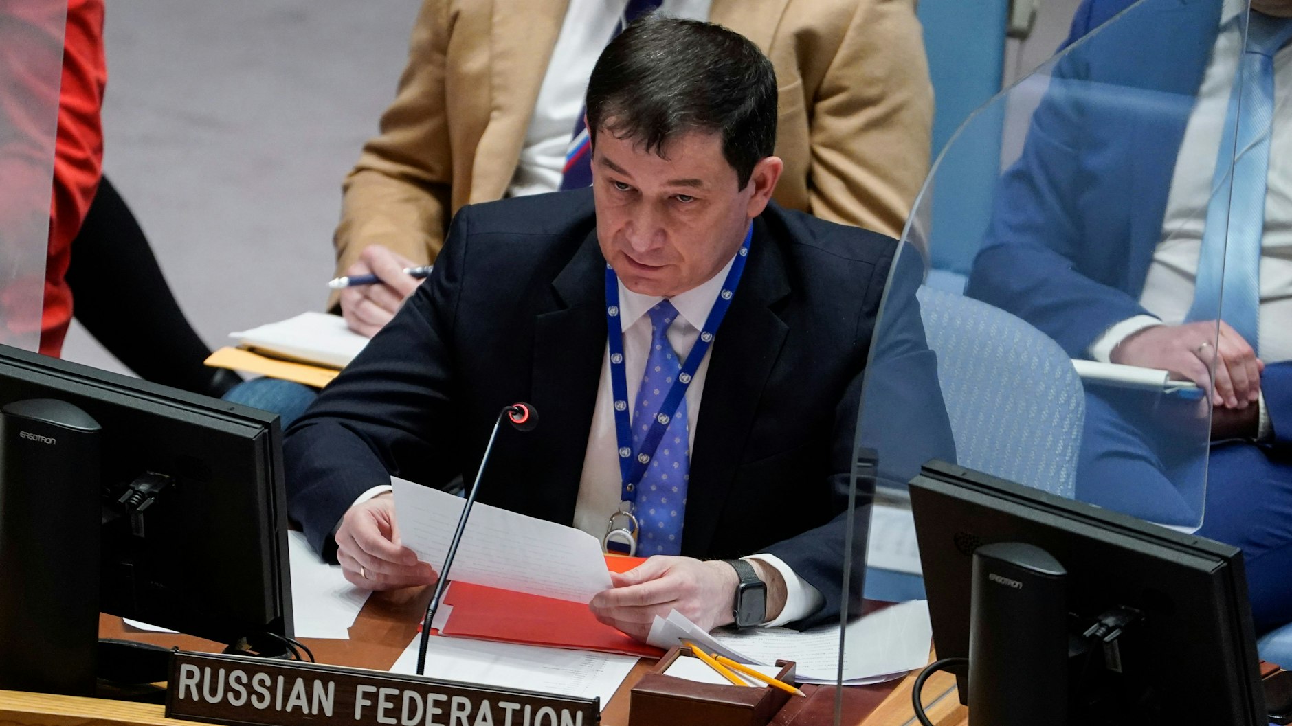 Ein Fakt: Russland hat einen Sitz im UN-Sicherheitsrat und verfügt über ein Vetorecht.