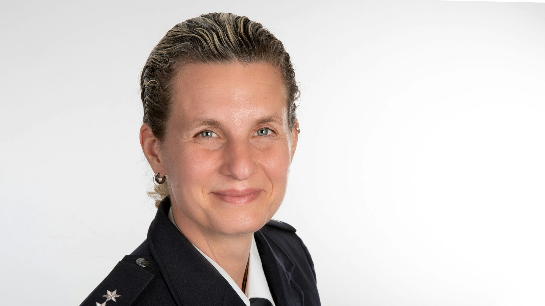 Anne von Knoblauch ist eine von zwei LSBTI-Ansprechpersonen der Berliner Polizei.