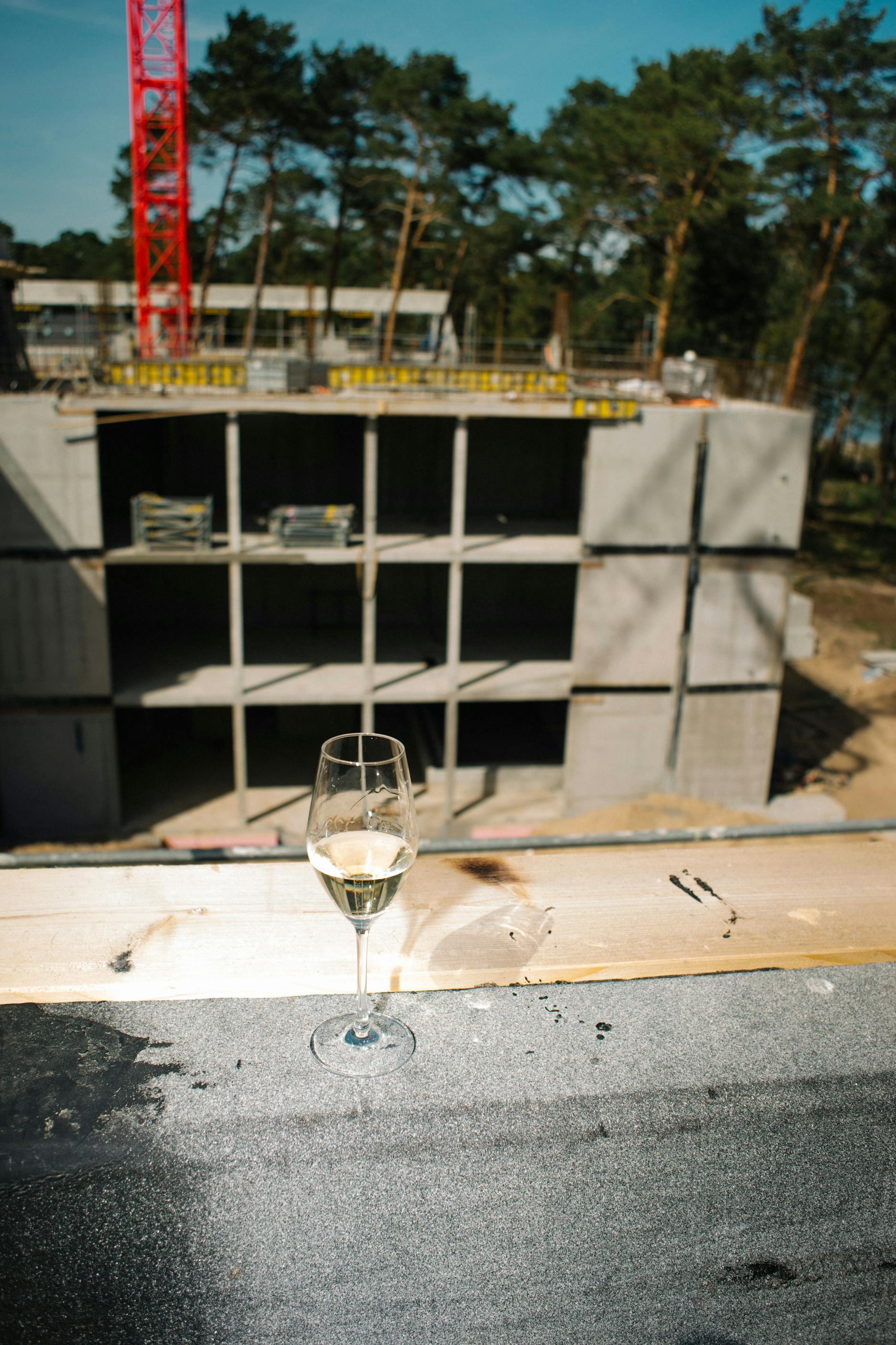 Kaiserwetter inklusive: Vor wenigen Tagen wurde Richtfest gefeiert.
