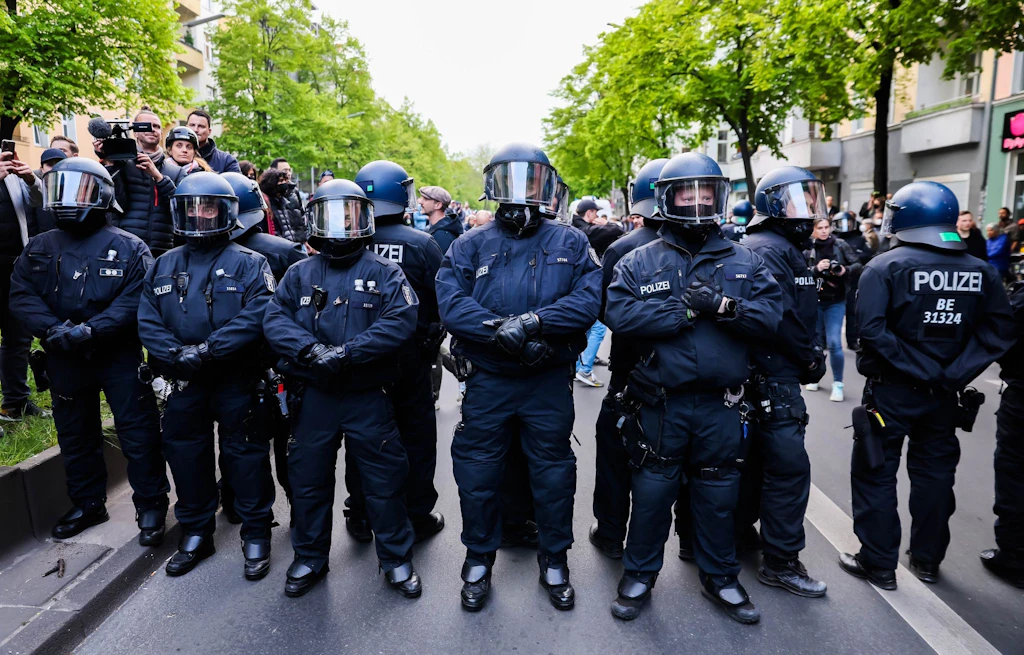Berlin am 8. und 9. Mai: 3400 Polizisten sollen Eskalation verhindern