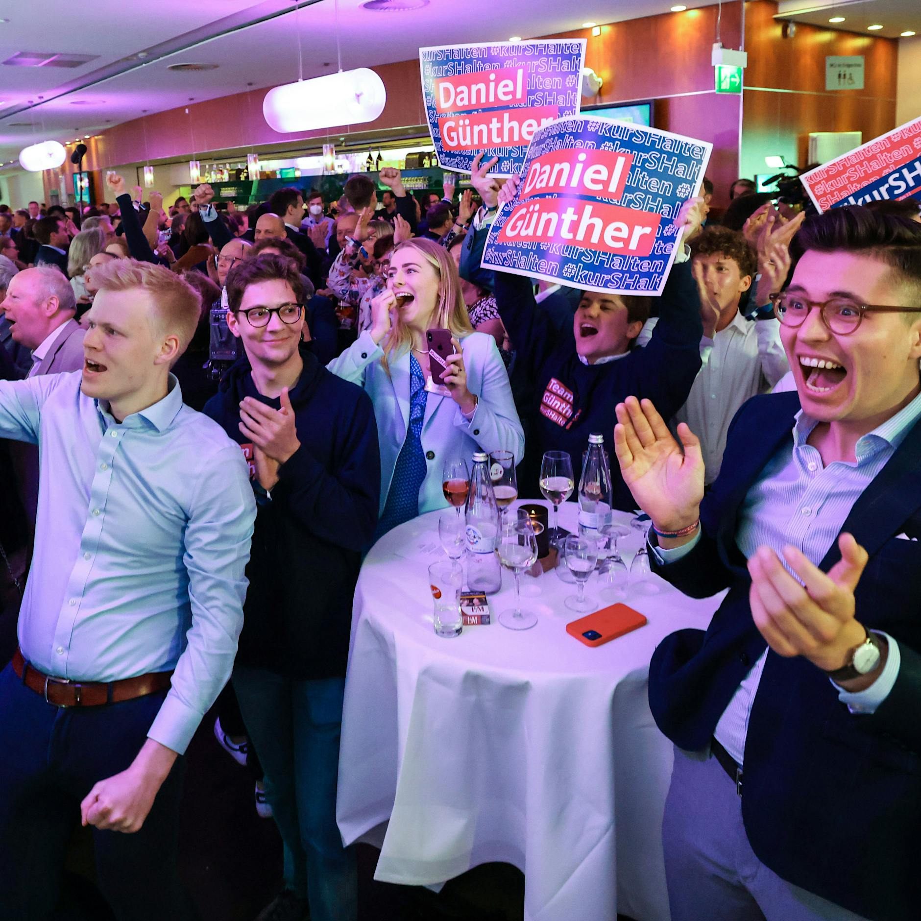 Landtagswahl in Schleswig-Holstein: Triumph für die Union, Fiasko für die SPD, die AfD ist raus!