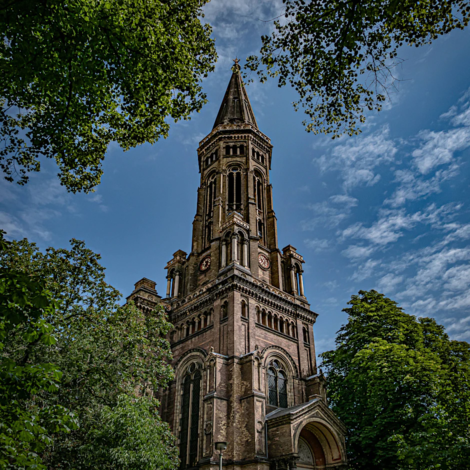 Berlin Mitte , Zionskirche am Zionskirchplatz