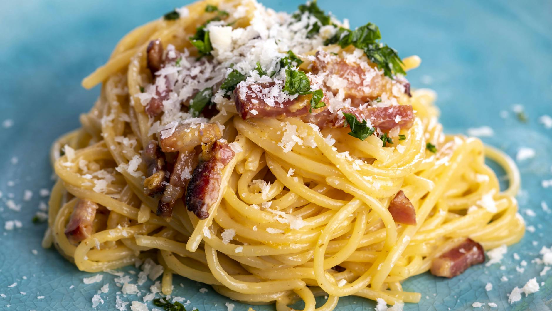 Spaghetti Carbonara braucht gute Zutaten.