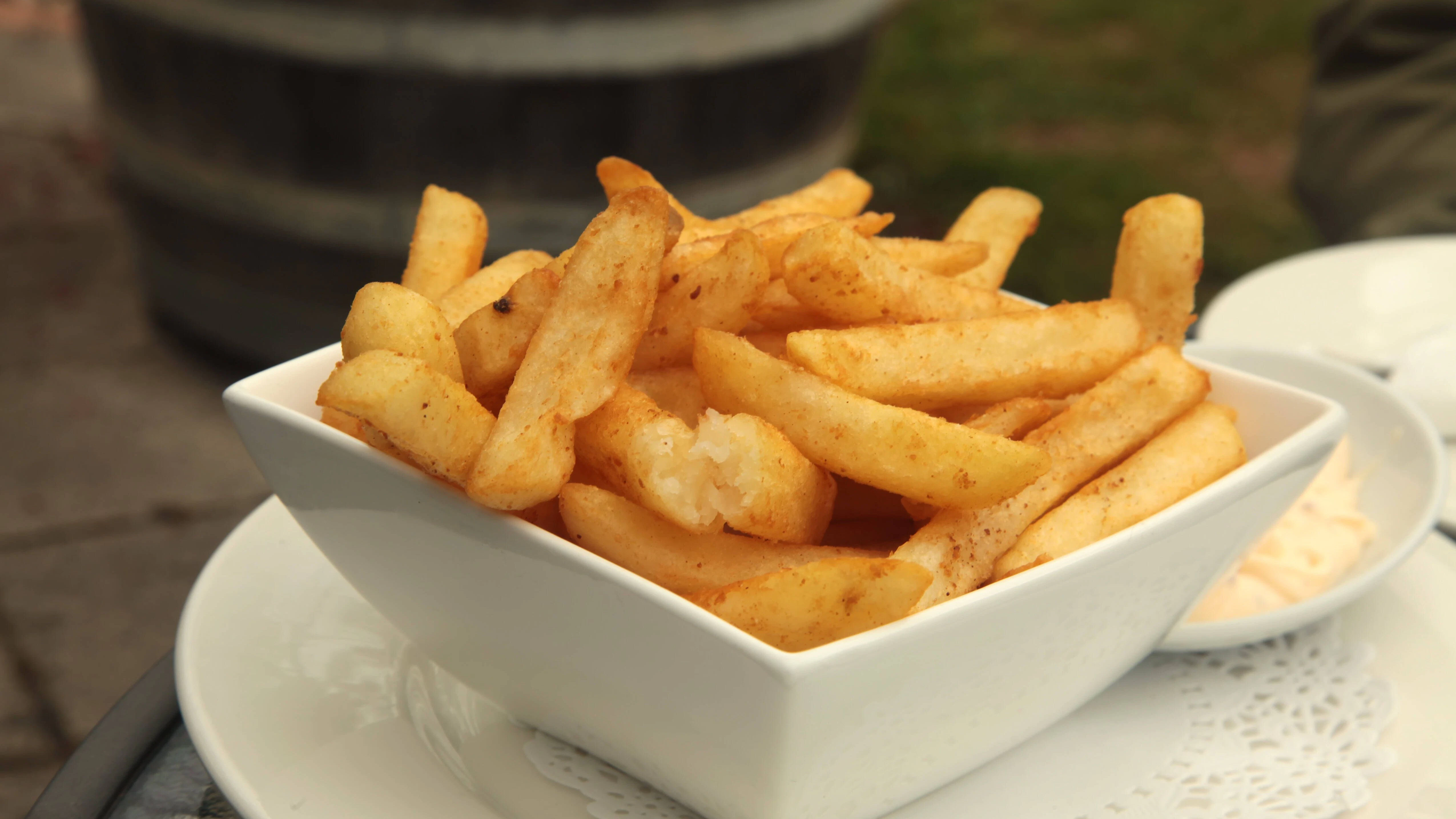 Knusprige Pommes sind unfassbar lecker. Labbrig schmecken sie nicht einmal halb so gut.