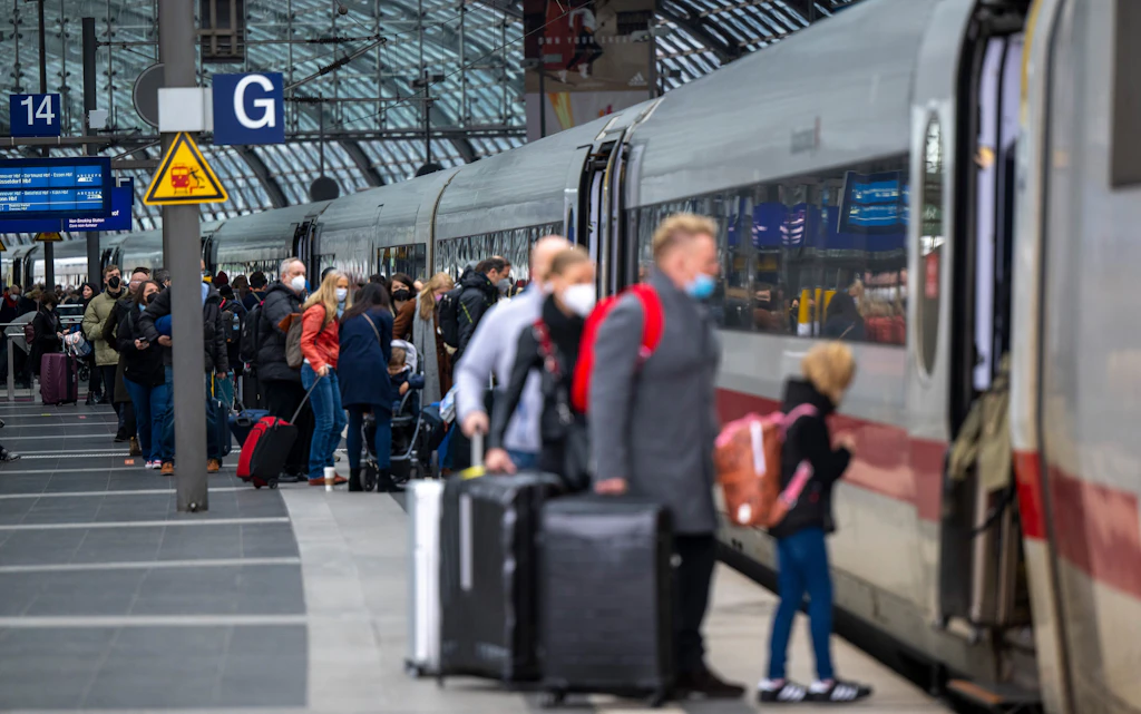 Bahn: Umleitungen und Ausfälle auf der Strecke Berlin-Leipzig