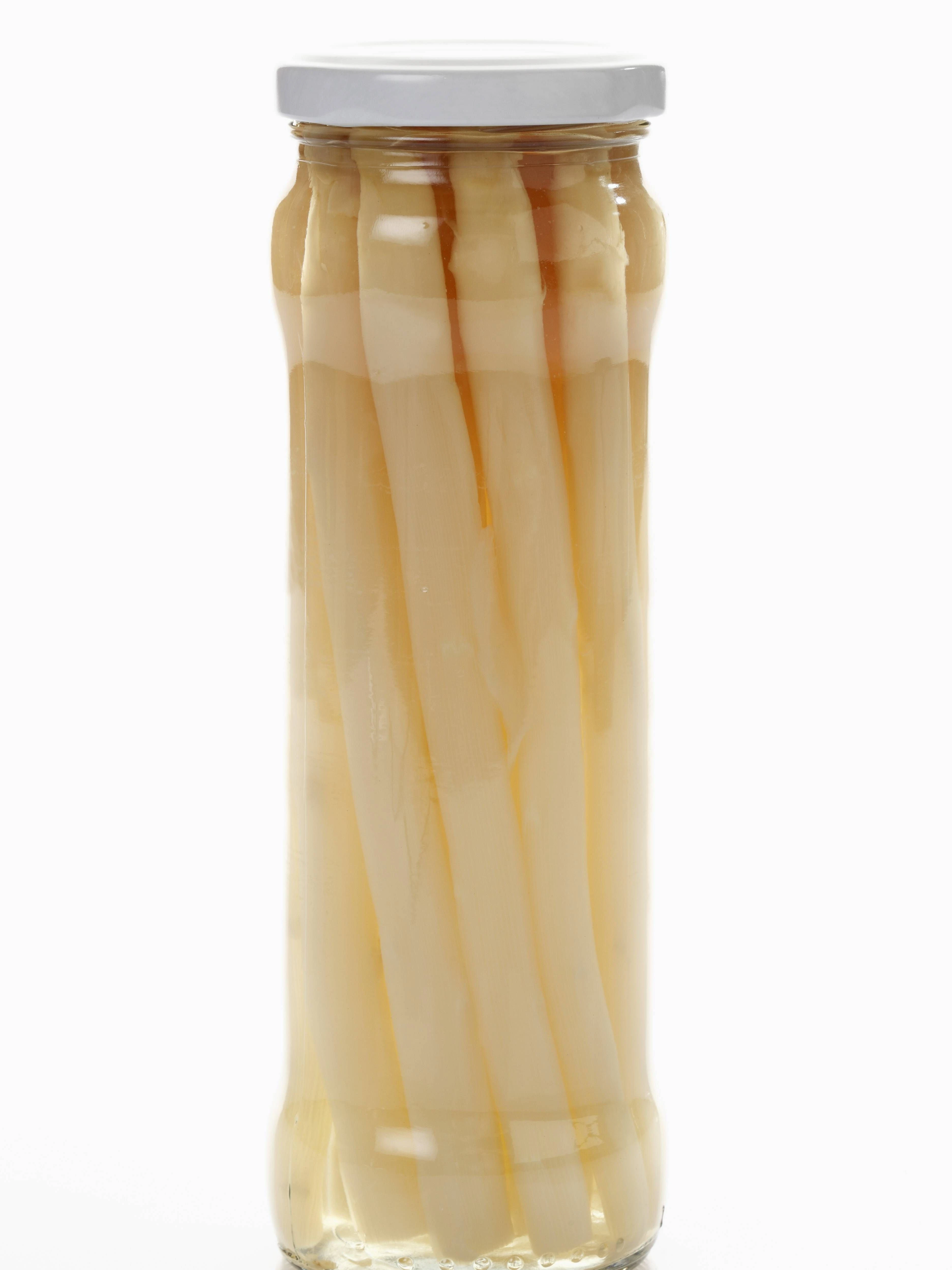Eingekocht hält der Spargel mindestens ein Jahr. ﻿