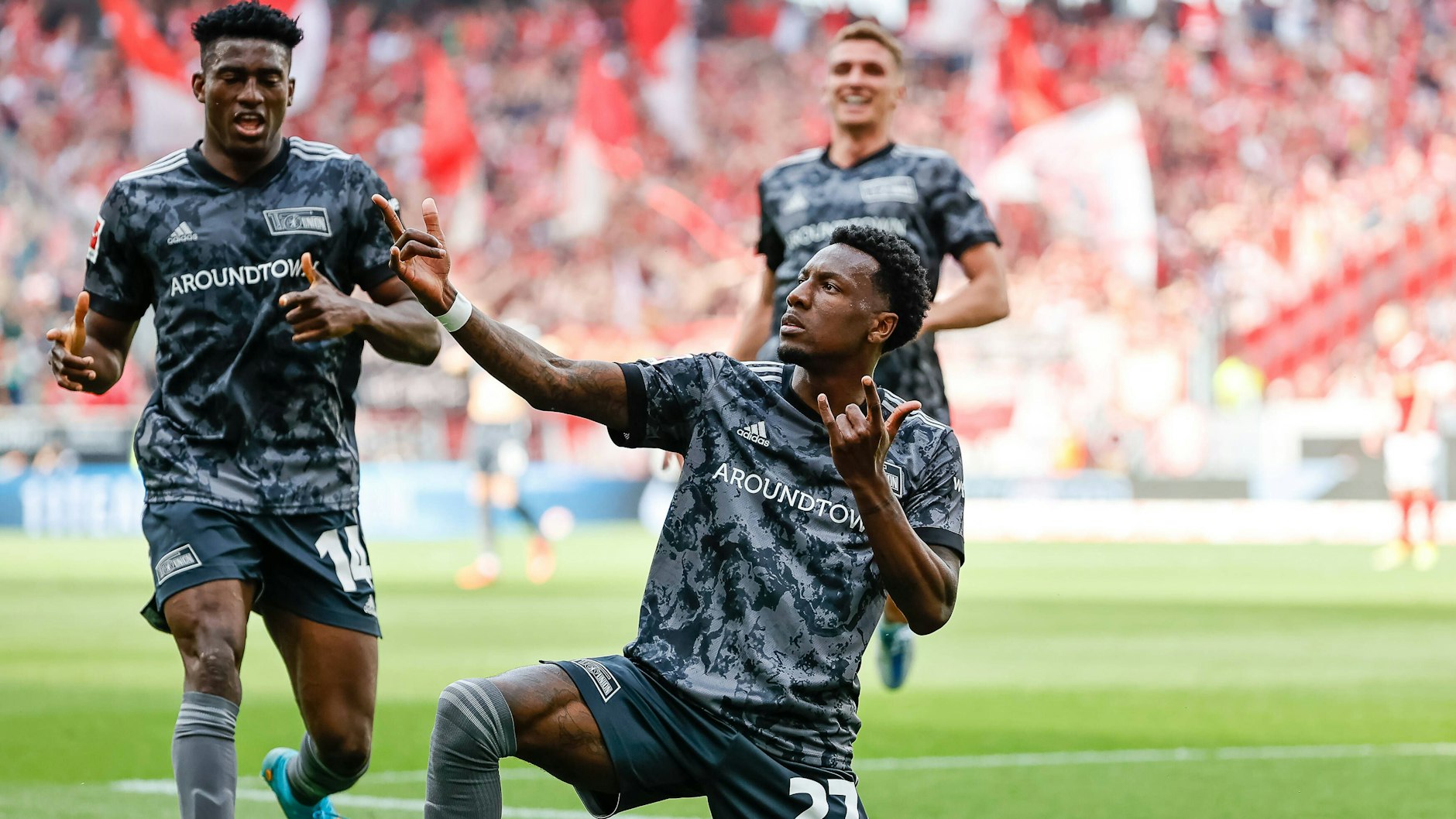 Flügelstürmer Sheraldo Becker dreht seit dem Abgang von Max Kruse beim 1. FC Union auf, hat großen Anteil am erneuten Europa-Einzug.