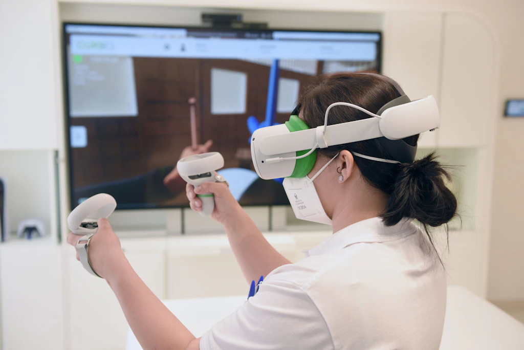 Von Post-Covid bis virtuelle Therapie: Jetzt tun sich Charité und UKB zusammen