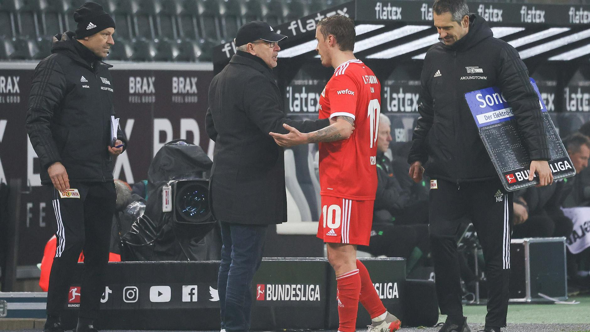 Urs Fischer und Ex-Union-Star Max Kruse: Für den Trainer des 1. FC Union war es wichtig, dass der Klub den Abgang als Team aufgefangen hat.