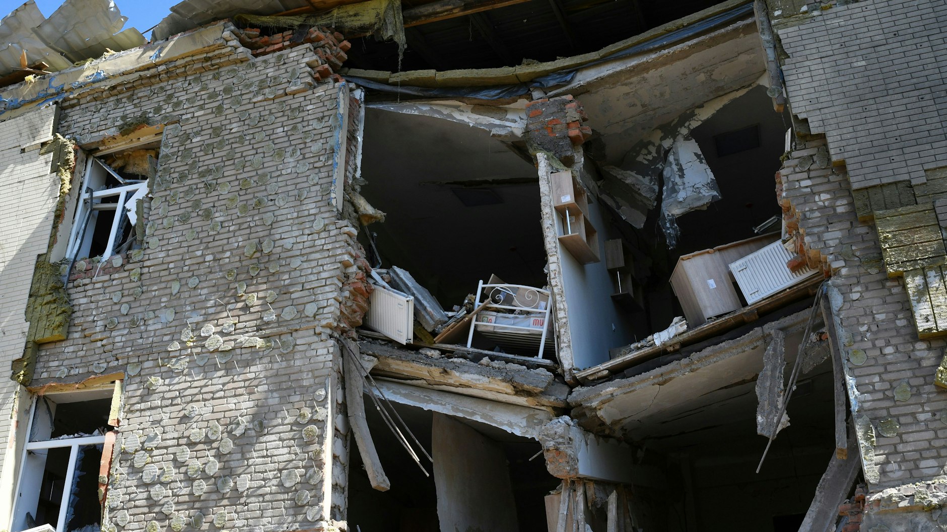 Zerstörungen im Ort Bachmut nach russischem Beschuss.