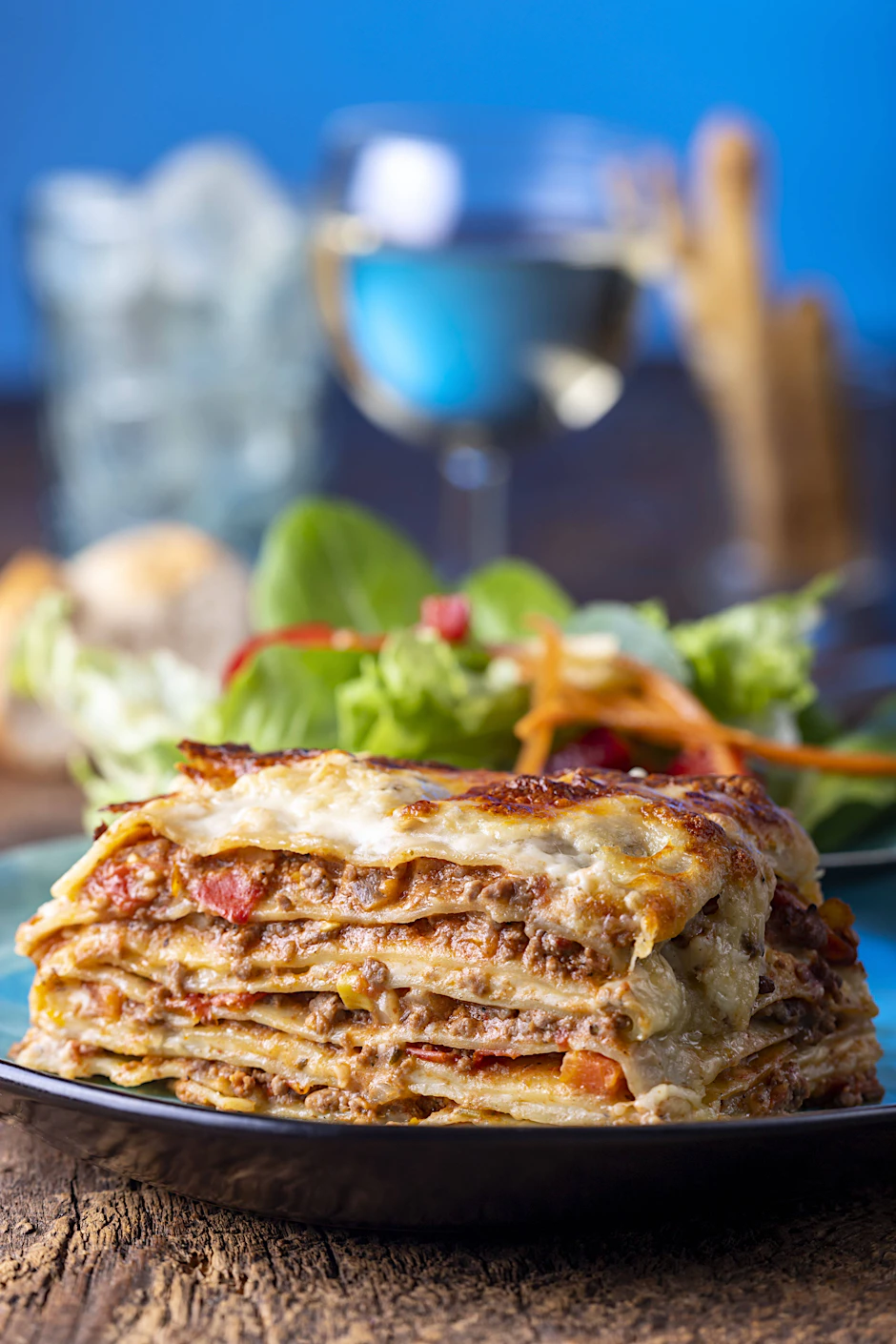 Köstlich-saftige Lasagne - mit unseren Geheimzutaten. 